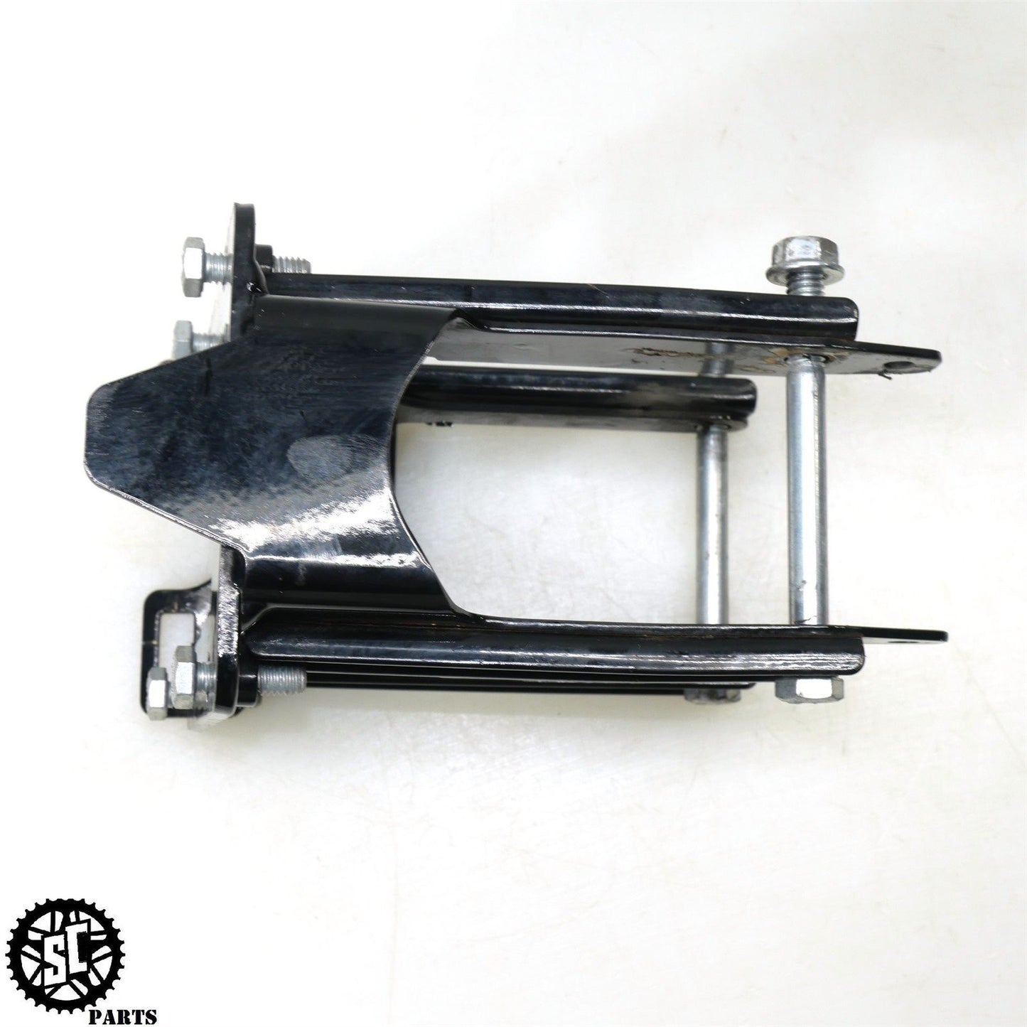 2019 HARLEY DAVIDSON ROAD GLIDE INNER FRONT UPPER FAIRING STAY BRACKET HD56