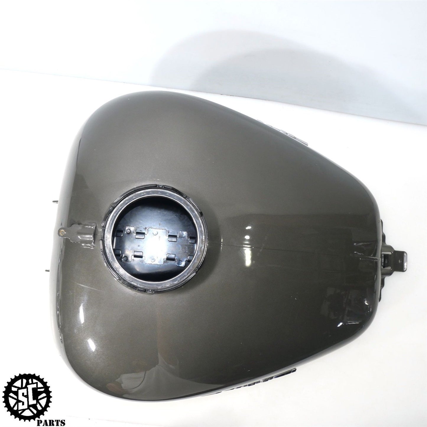 2019 HARLEY DAVIDSON ROAD GLIDE FUEL GAS TANK HD56