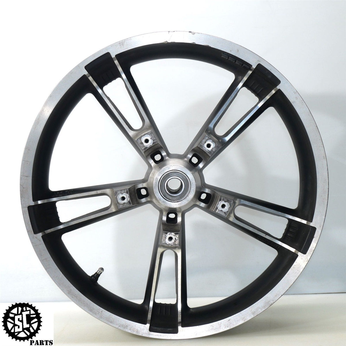 2019 HARLEY DAVIDSON ROAD GLIDE ENFORCER FRONT WHEEL RIM 19X3.5 SB HD5 ...