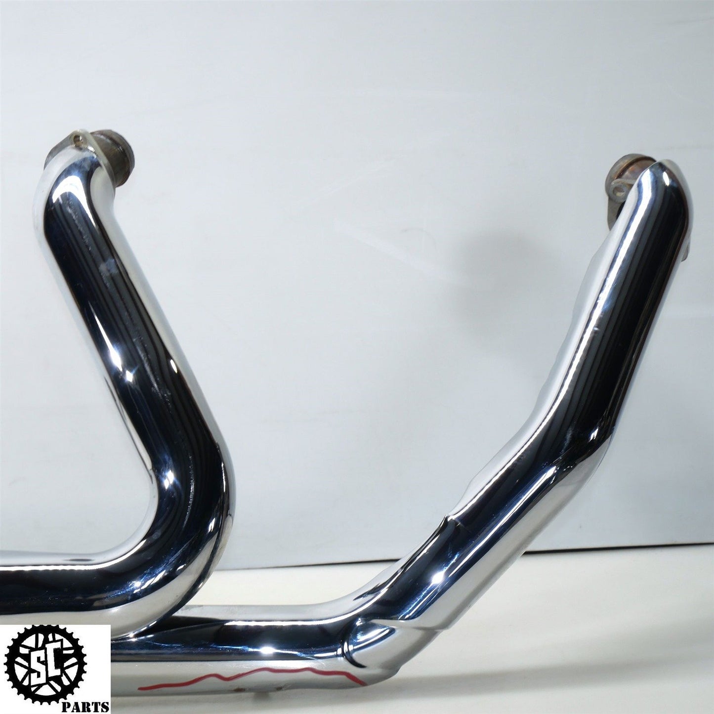 2019 HARLEY DAVIDSON ROAD GLIDE EXHAUST HEADER CROSSOVER PIPE HEAT SHIELD HD56