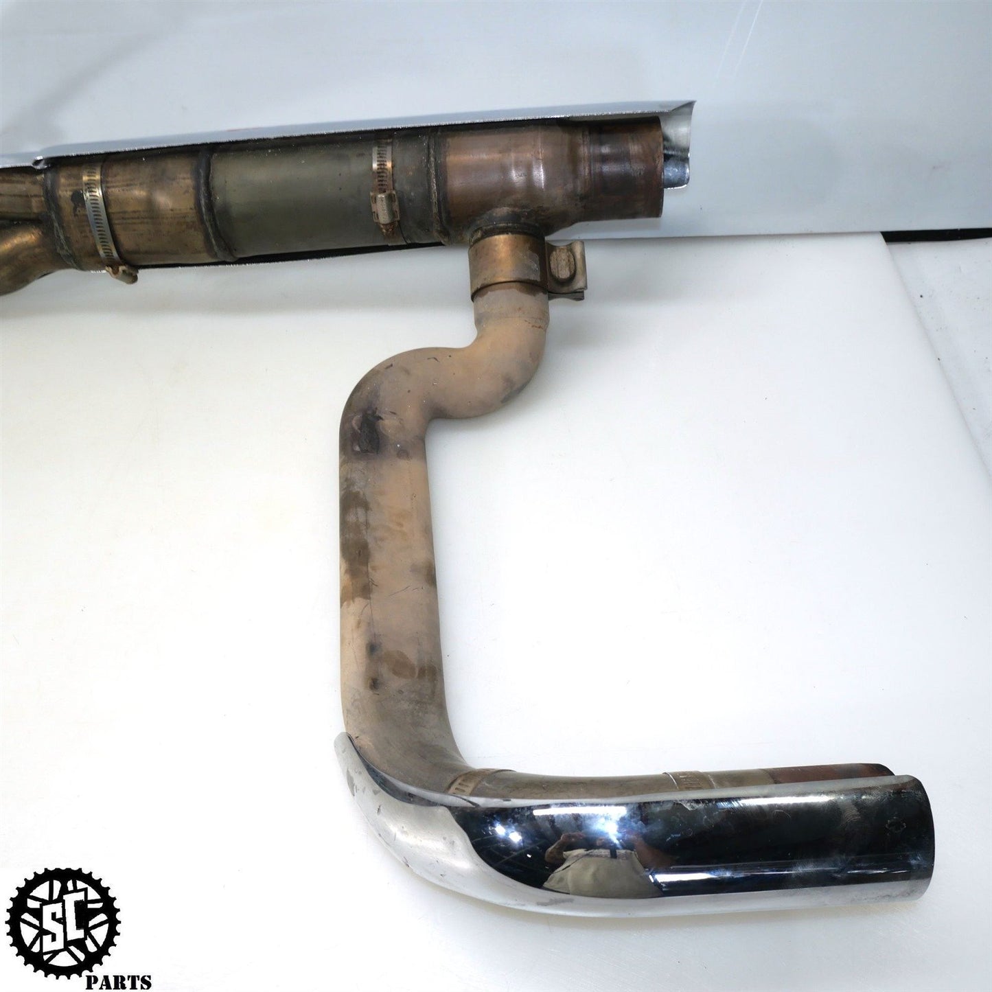 2019 HARLEY DAVIDSON ROAD GLIDE EXHAUST HEADER CROSSOVER PIPE HEAT SHIELD HD56