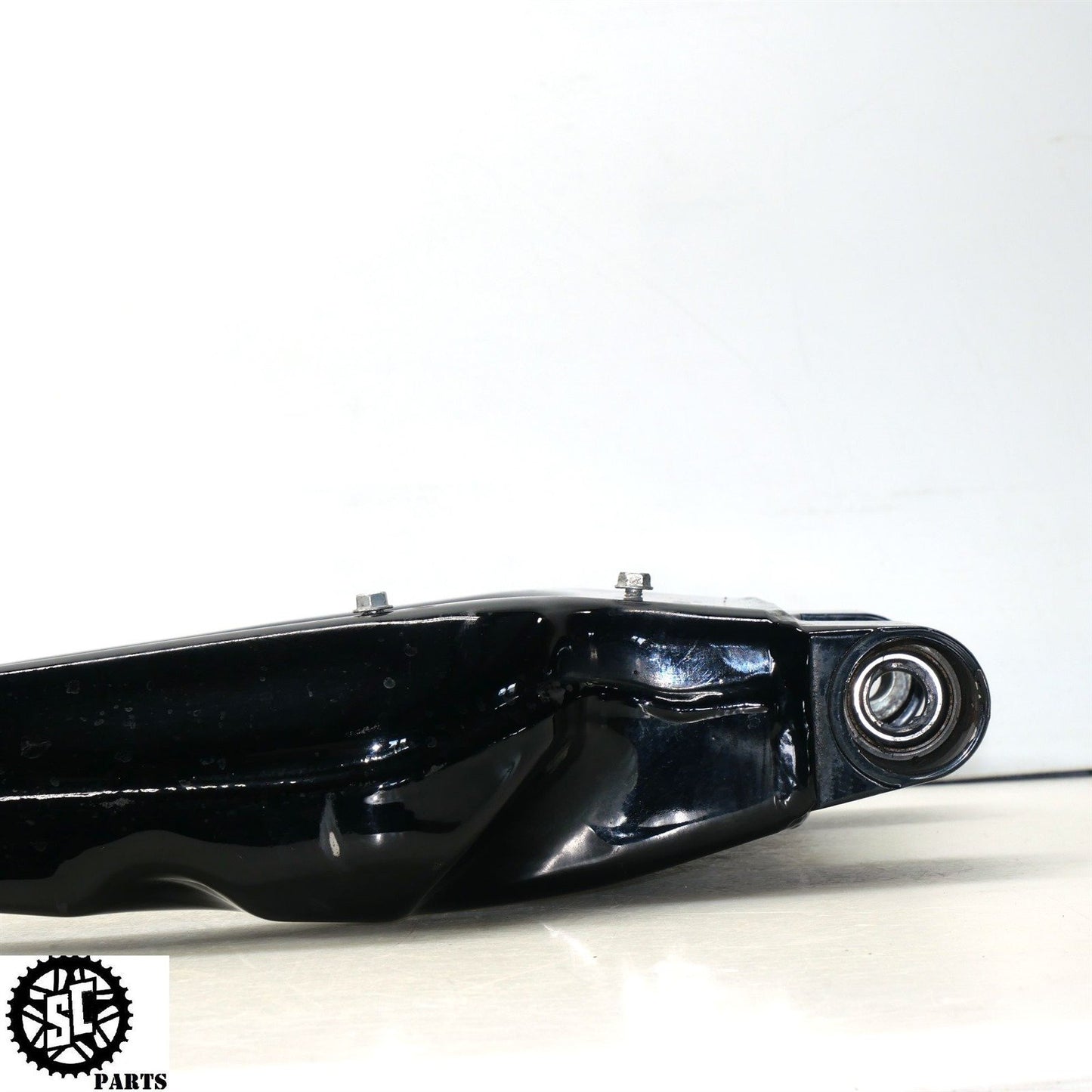 2019 HARLEY DAVIDSON ROAD GLIDE REAR SWINGARM 45470-09 HD56