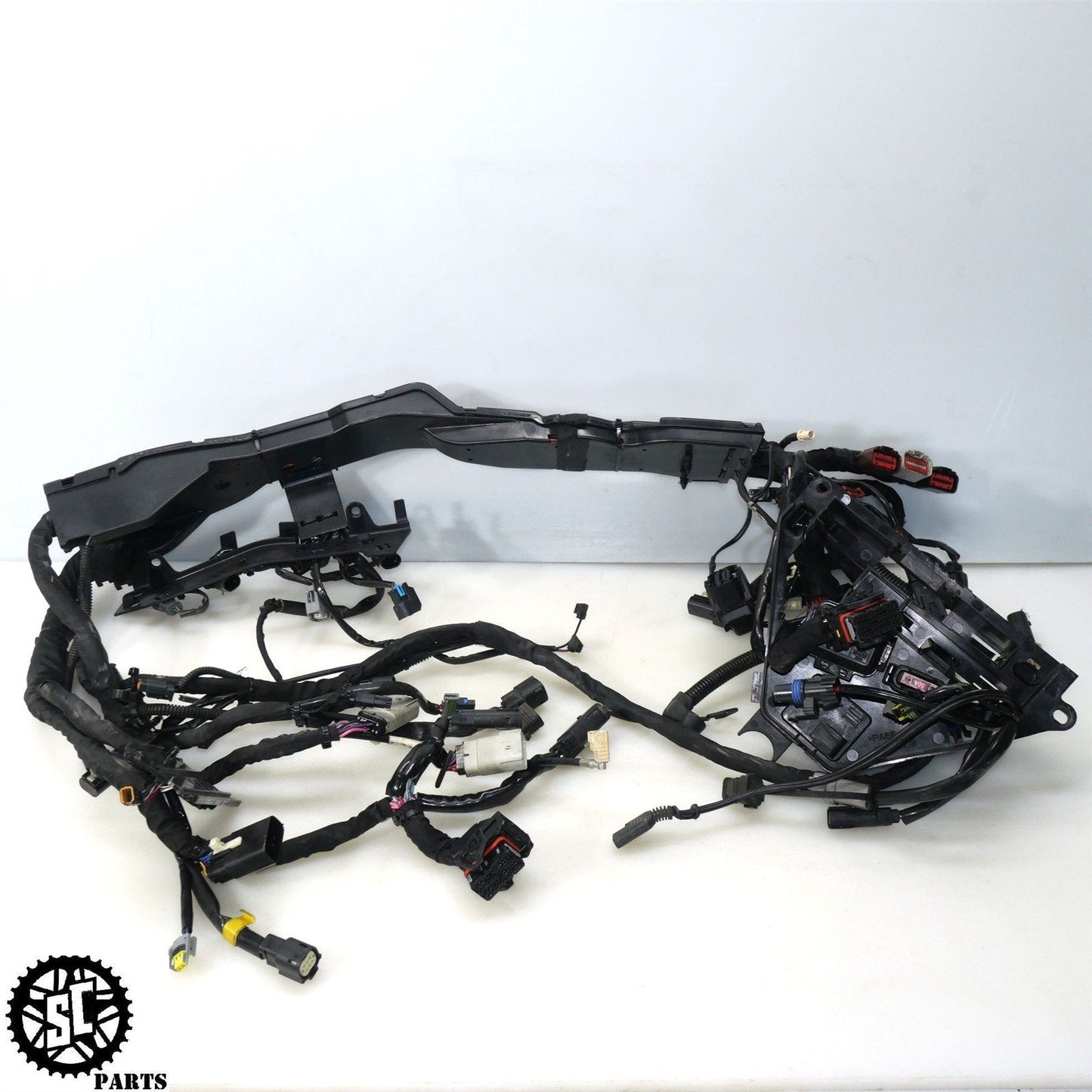 2019 HARLEY DAVIDSON ROAD GLIDE MAIN WIRING HARNESS FLTRX 69201124A HD56