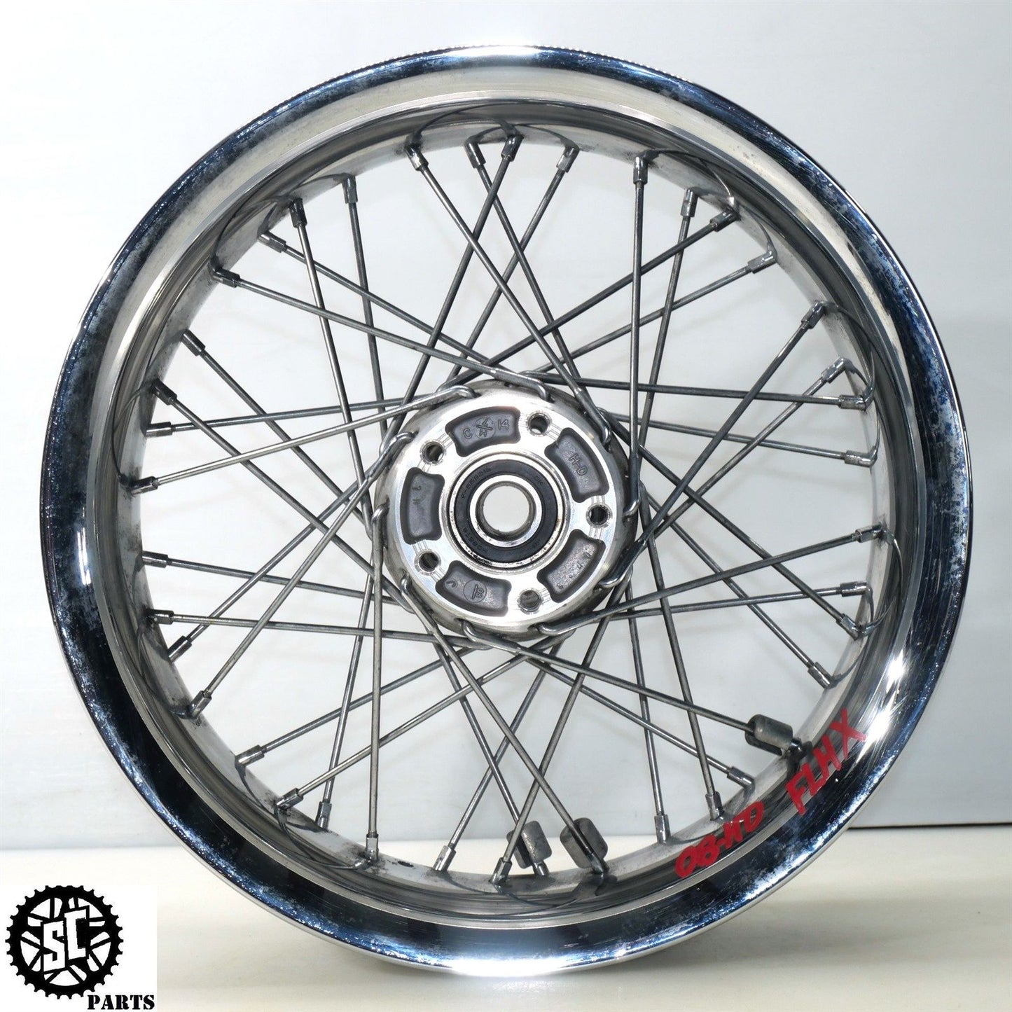 2005-2011 HARLEY DAVIDSON STREET GLIDE LACED SPOKE REAR WHEEL STRAIGHT HD57