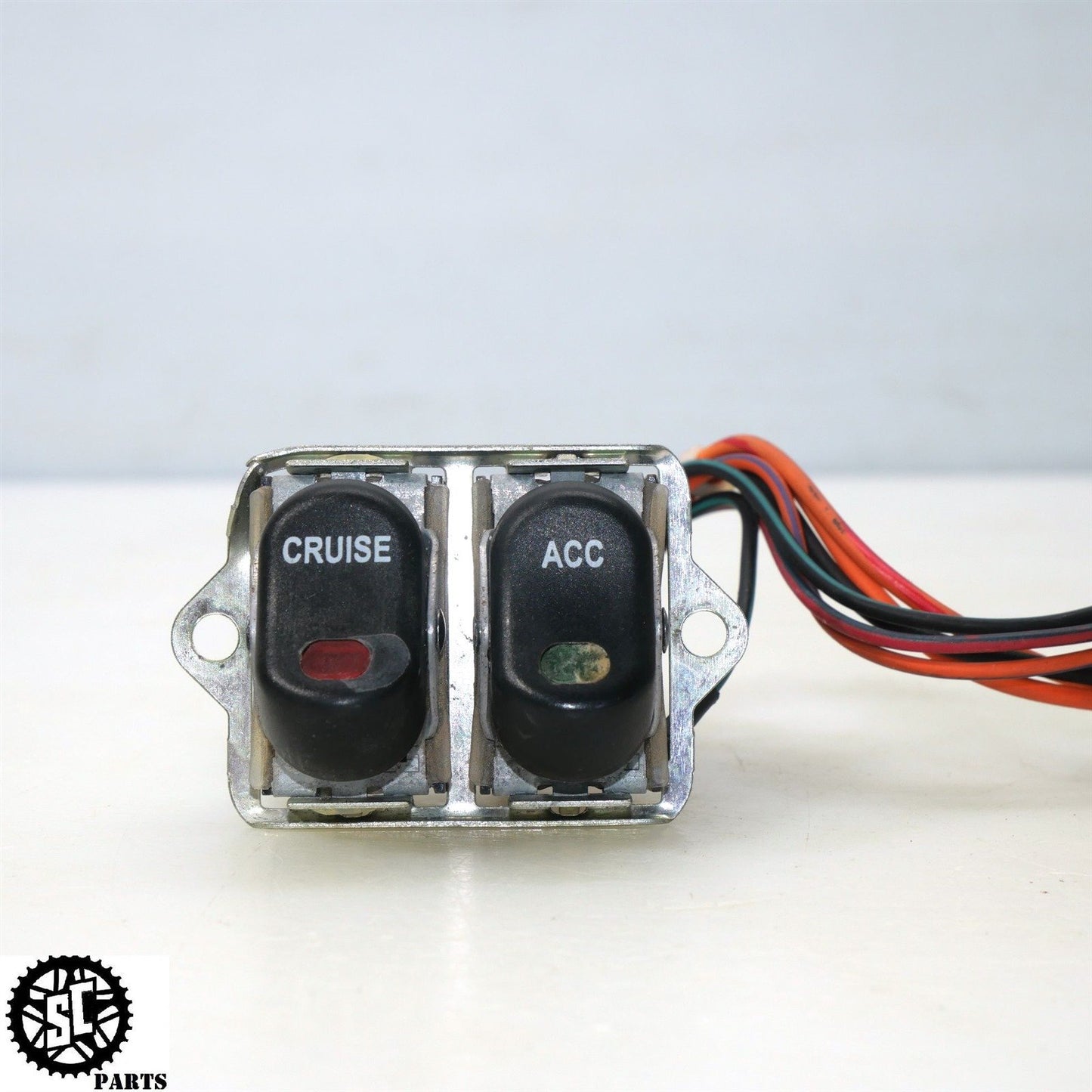 HARLEY DAVIDSON STREET GLIDE DASH CRUISE FAIRING SWITCH BUTTON ACC 71513-98 HD57