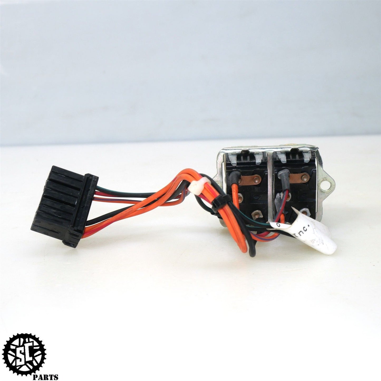 HARLEY DAVIDSON STREET GLIDE DASH CRUISE FAIRING SWITCH BUTTON ACC 71513-98 HD57