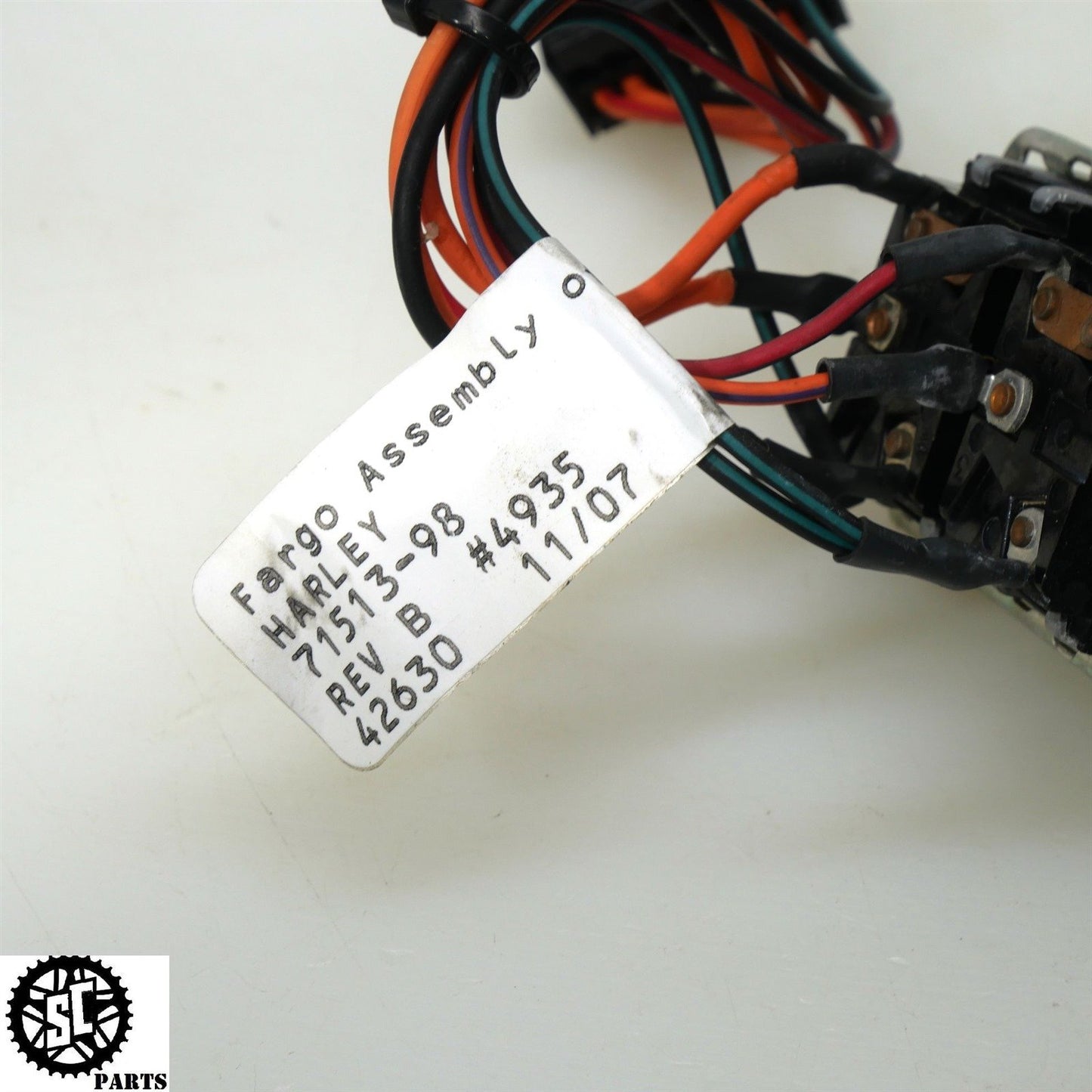 HARLEY DAVIDSON STREET GLIDE DASH CRUISE FAIRING SWITCH BUTTON ACC 71513-98 HD57