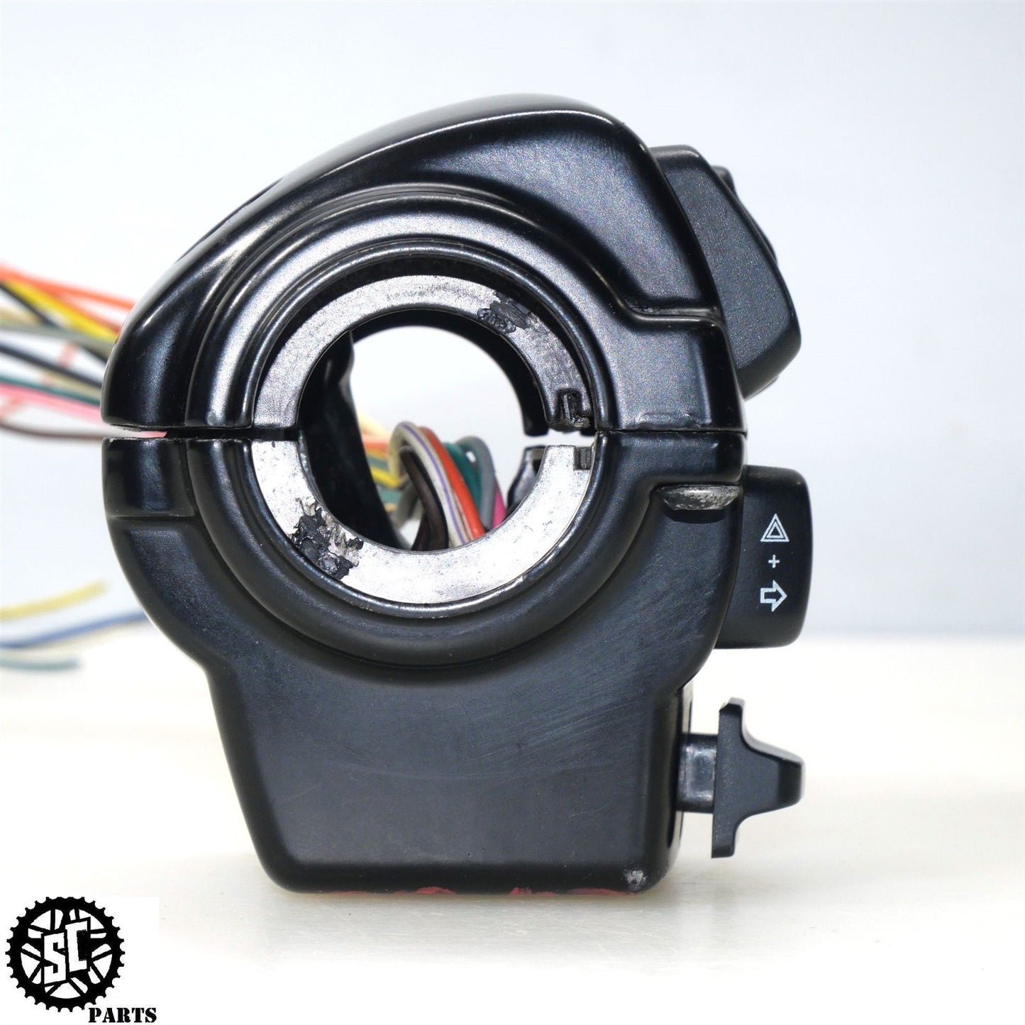 2008 HARLEY DAVIDSON STREET GLIDE LEFT CONTROL SWITCH AUDIO 71682-06 HD57