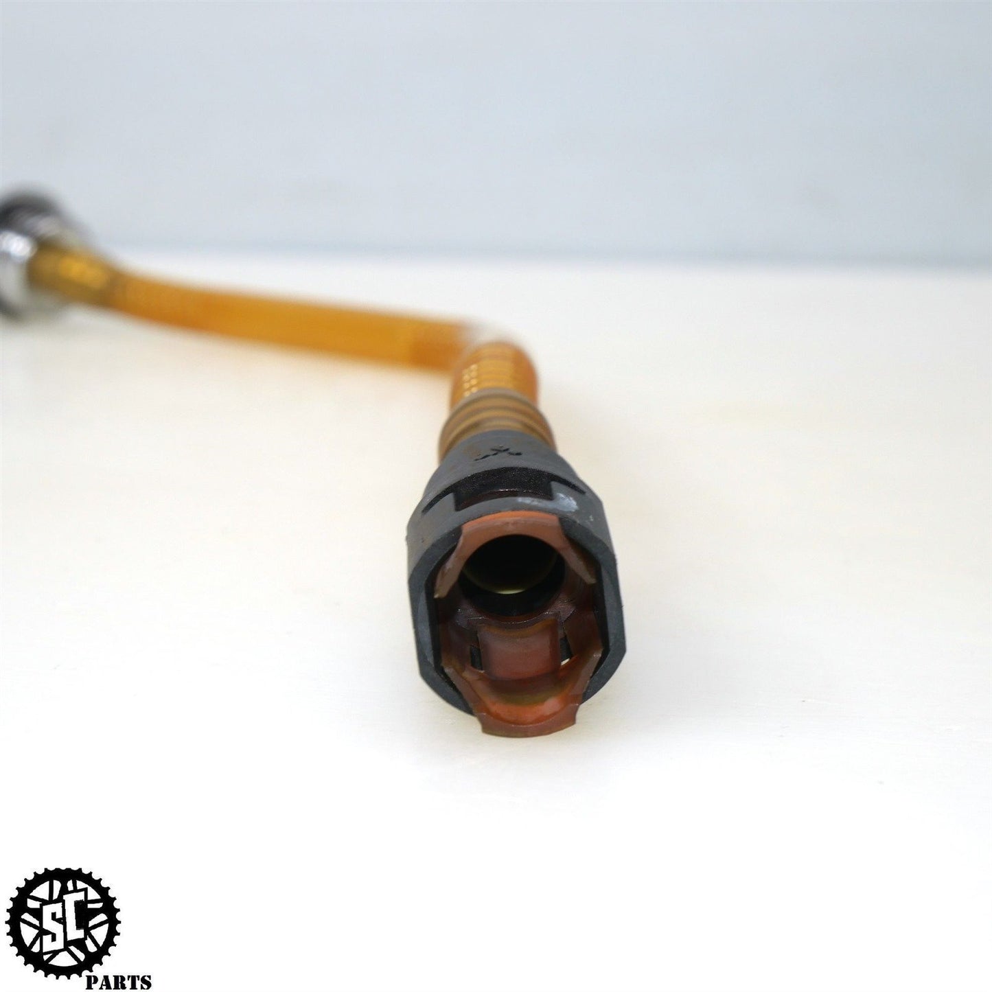 2008 HARLEY DAVIDSON STREET GLIDE FUEL LINE CHECK VALVE FITTING 62228-08A HD57