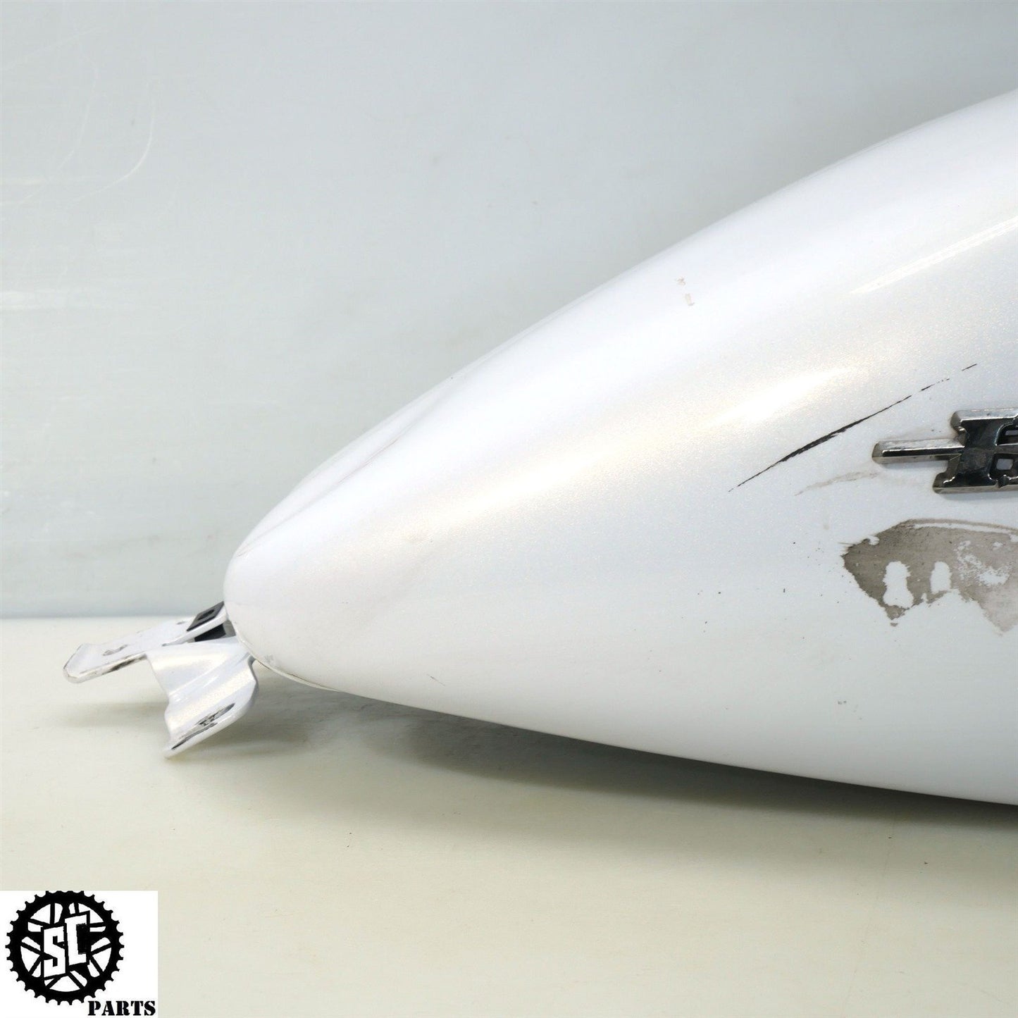 08-20 HARLEY DAVIDSON STREET GLIDE GAS FUEL TANK HD57