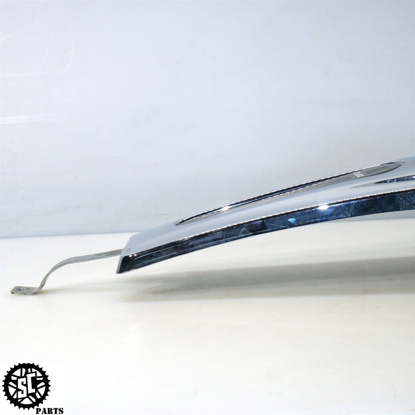 2008 HARLEY DAVIDSON STREET GLIDE GAS TANK CONSOLE COVER CHROME 69214-08 HD57