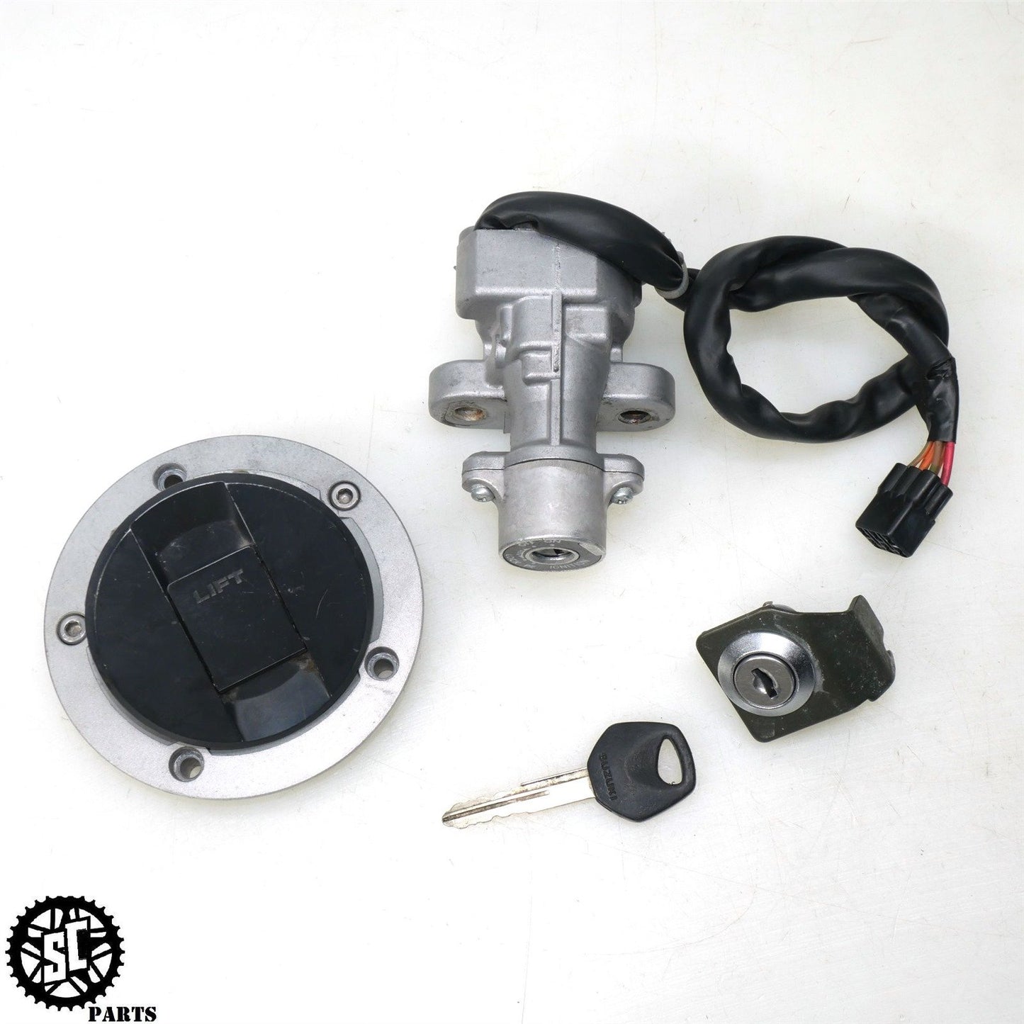 2004 2005 SUZUKI GSXR 600 LOCK SET IGNITION SWITCH FACTORY S51