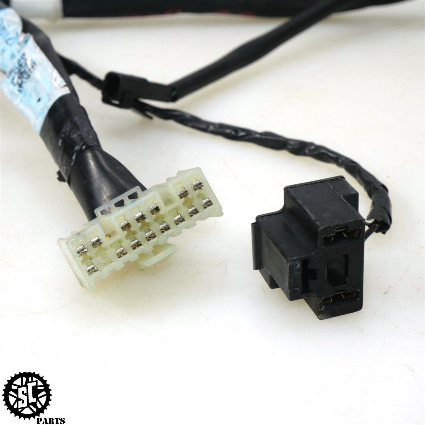 2004 2005 SUZUKI GSXR 600 FRONT HEADLIGHT WIRING HARNESS 36620-29G30 S51