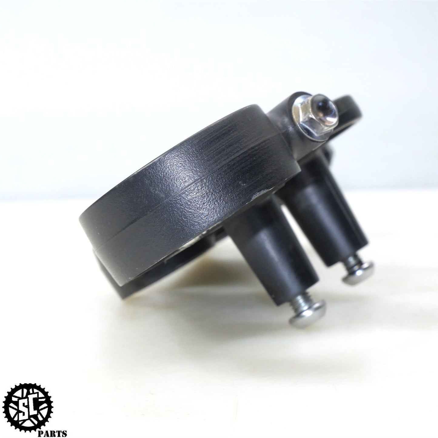 2004 2005 SUZUKI GSXR 600 UPPER TRIPLE TREE CLAMP S51