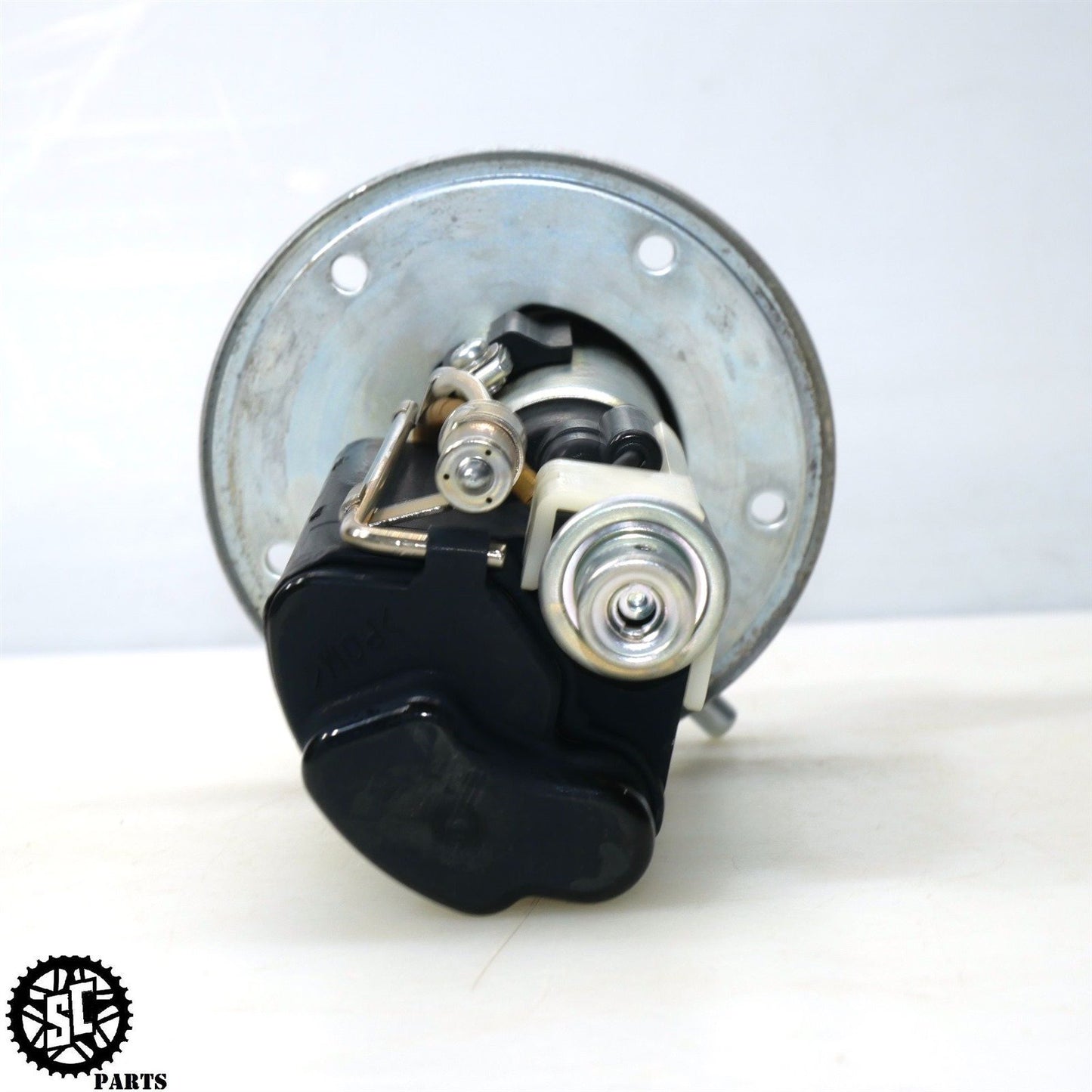 2004 2005 SUZUKI GSXR 600 FUEL PUMP S51
