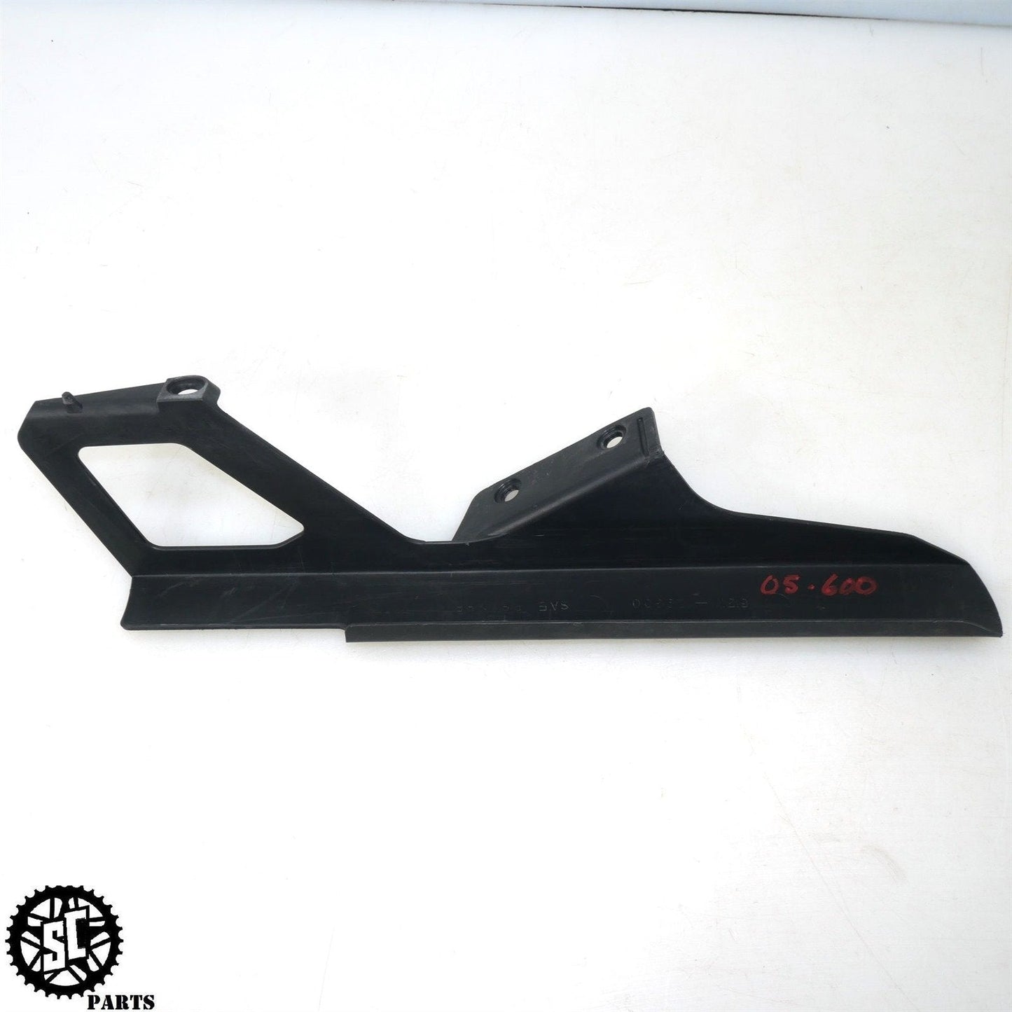 2004 2005 SUZUKI GSXR 600 CHAIN GUARD COVER 61311-29G00 S51