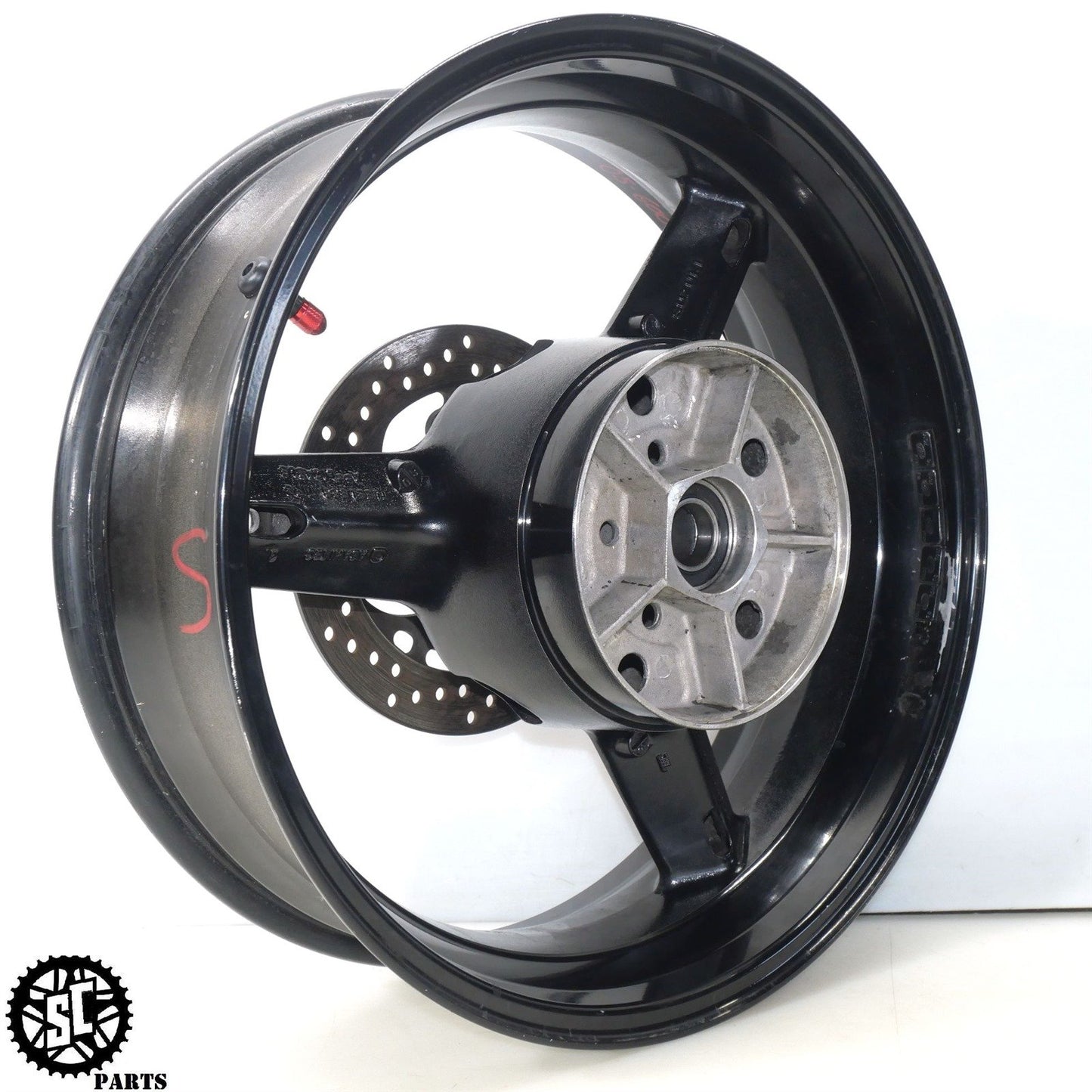 2004 2005 SUZUKI GSXR 600 REAR WHEEL RIM STRAIGHT S51