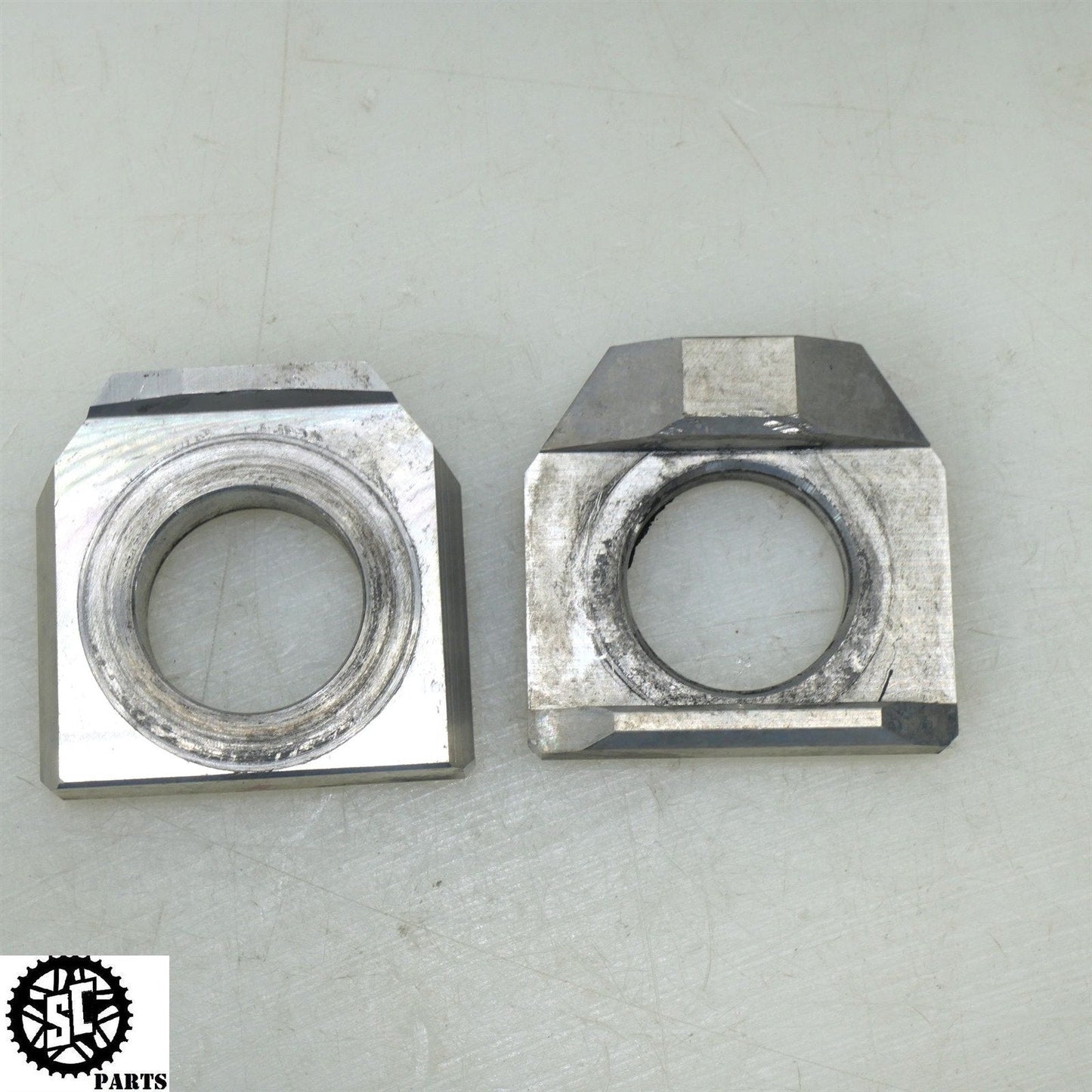 2022 22-24 SUZUKI HAYABUSA REAR AXLE BLOCKS CHAIN ADJUSTER S16