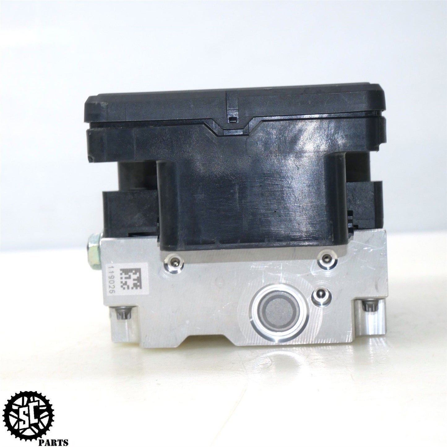 2022 22-24 SUZUKI HAYABUSA ABS PUMP BRAKE MODULE 55610-10L00 S16