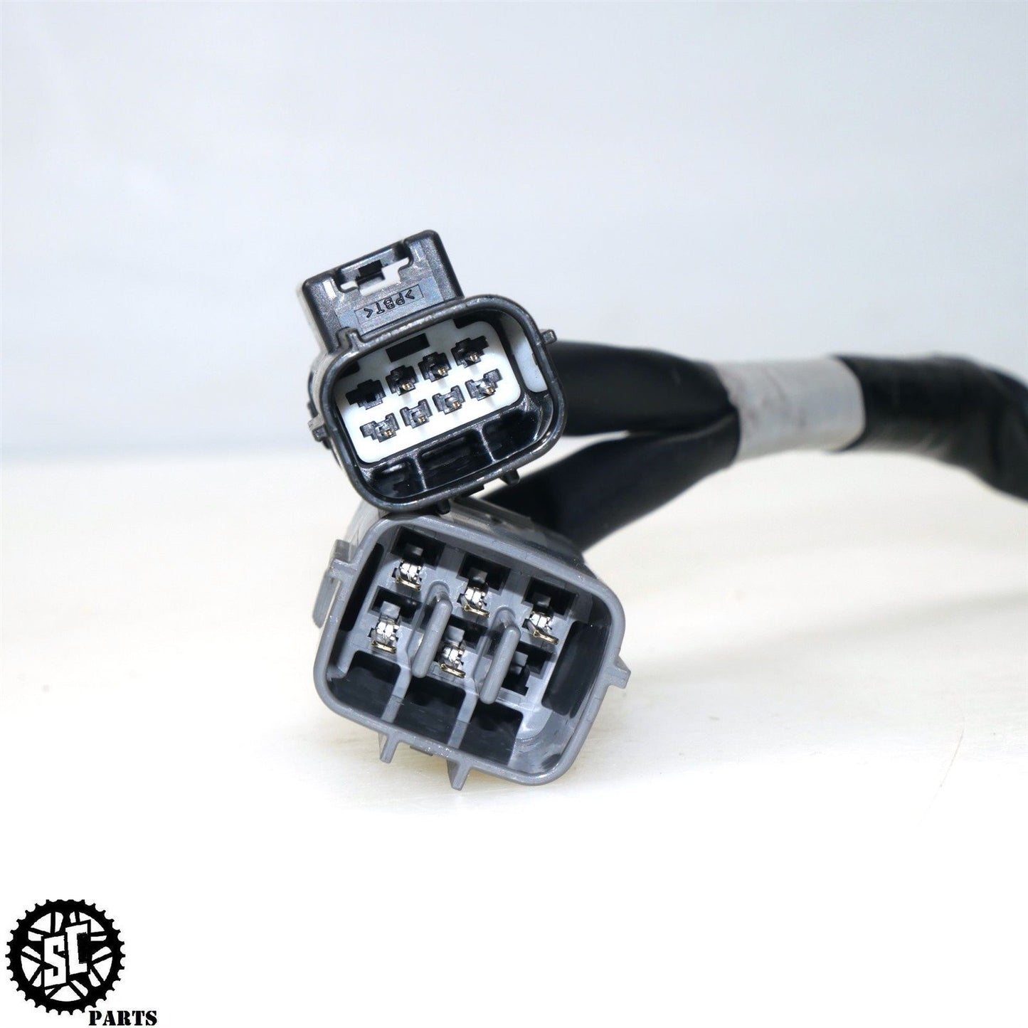 2022 22-24 SUZUKI HAYABUSA RIGHT CONTROL SWITCH 37400-10L00 S16