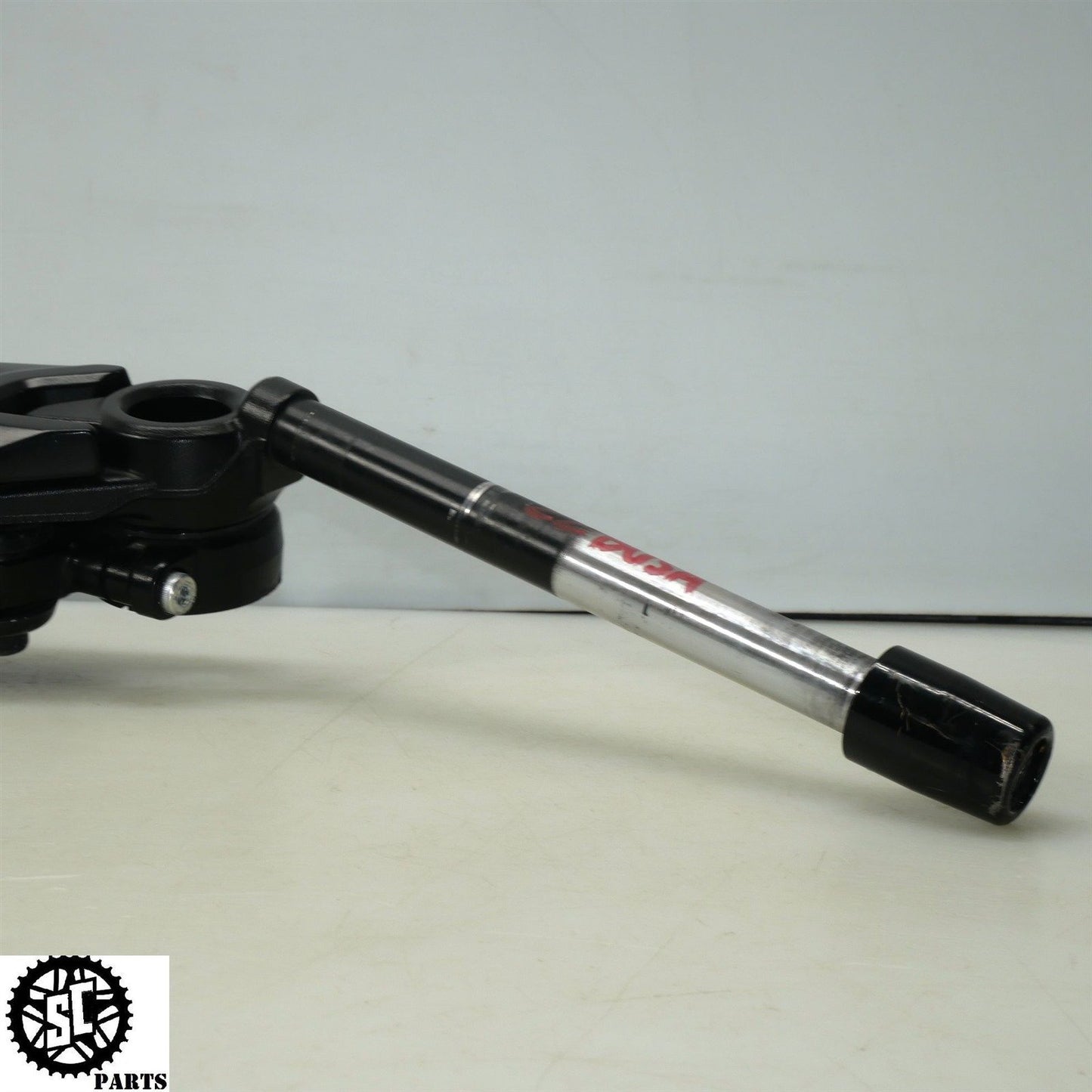 2022 22-24 SUZUKI HAYABUSA UPPER TRIPLE TREE CLIP ON LEFT RIGHT S16
