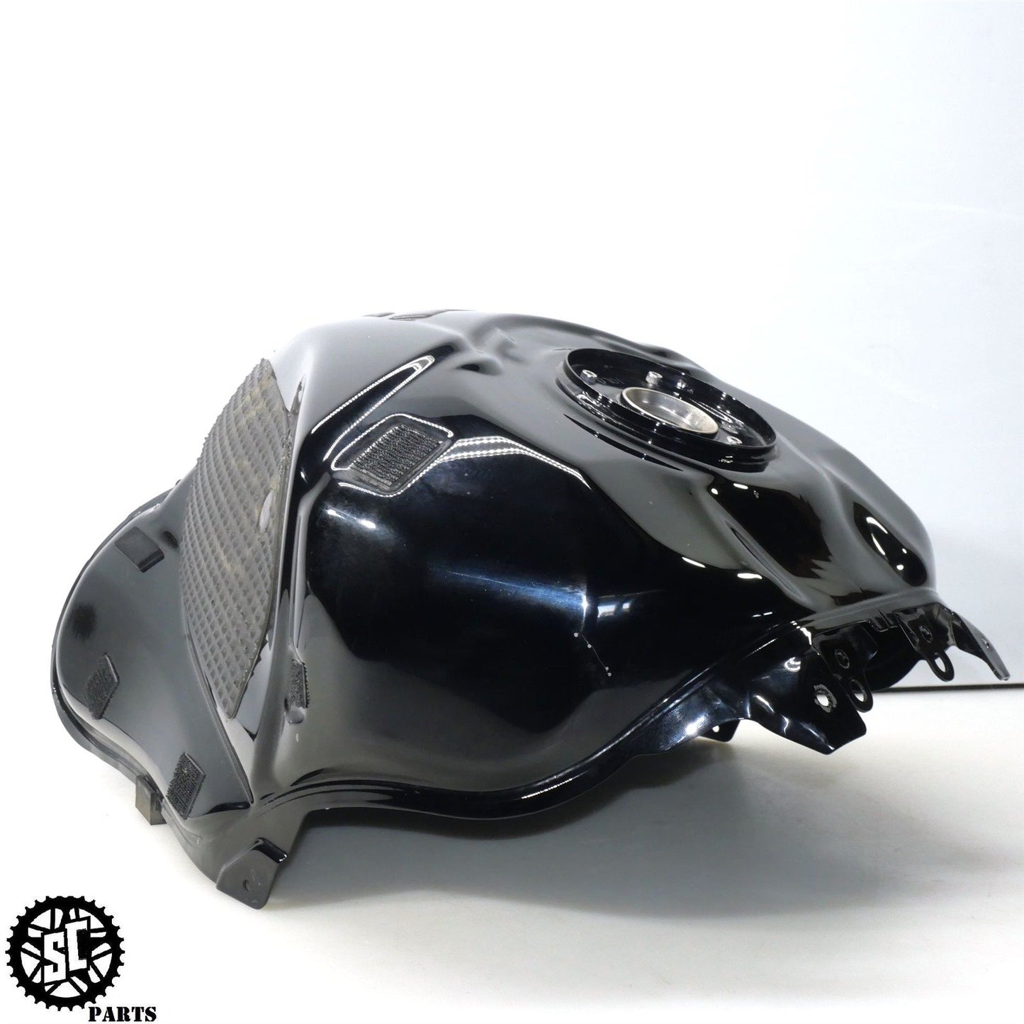 2022 22-24 SUZUKI HAYABUSA FUEL GAS TANK S16