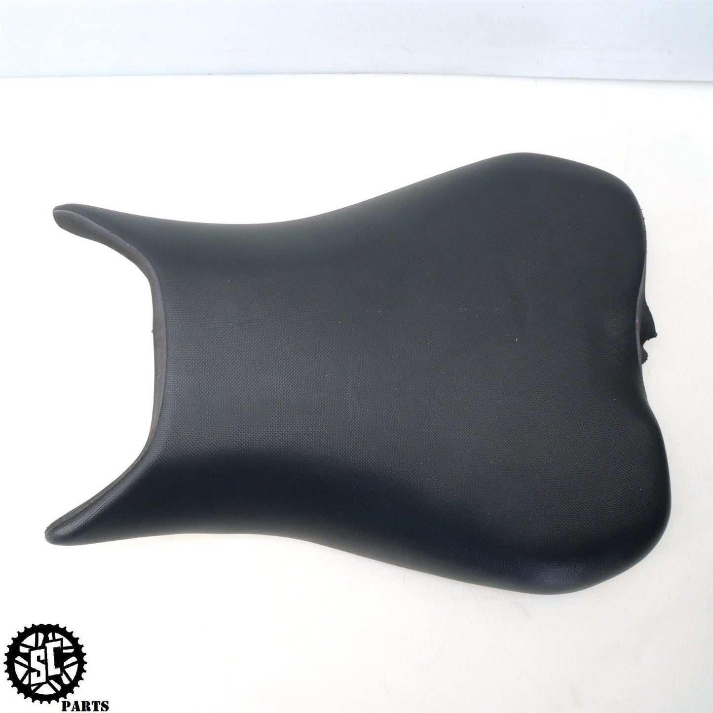 2022 22-24 SUZUKI HAYABUSA FRONT SEAT 45100-10L00-QUZ S16