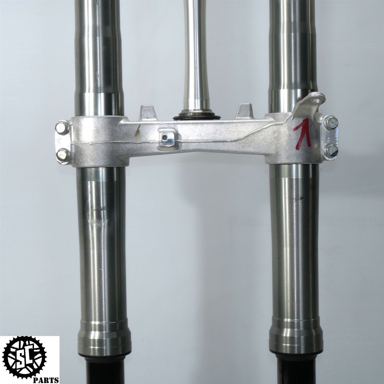 2022 22-24 SUZUKI HAYABUSA FRONT END FORKS TUBE STRAIGHT S16
