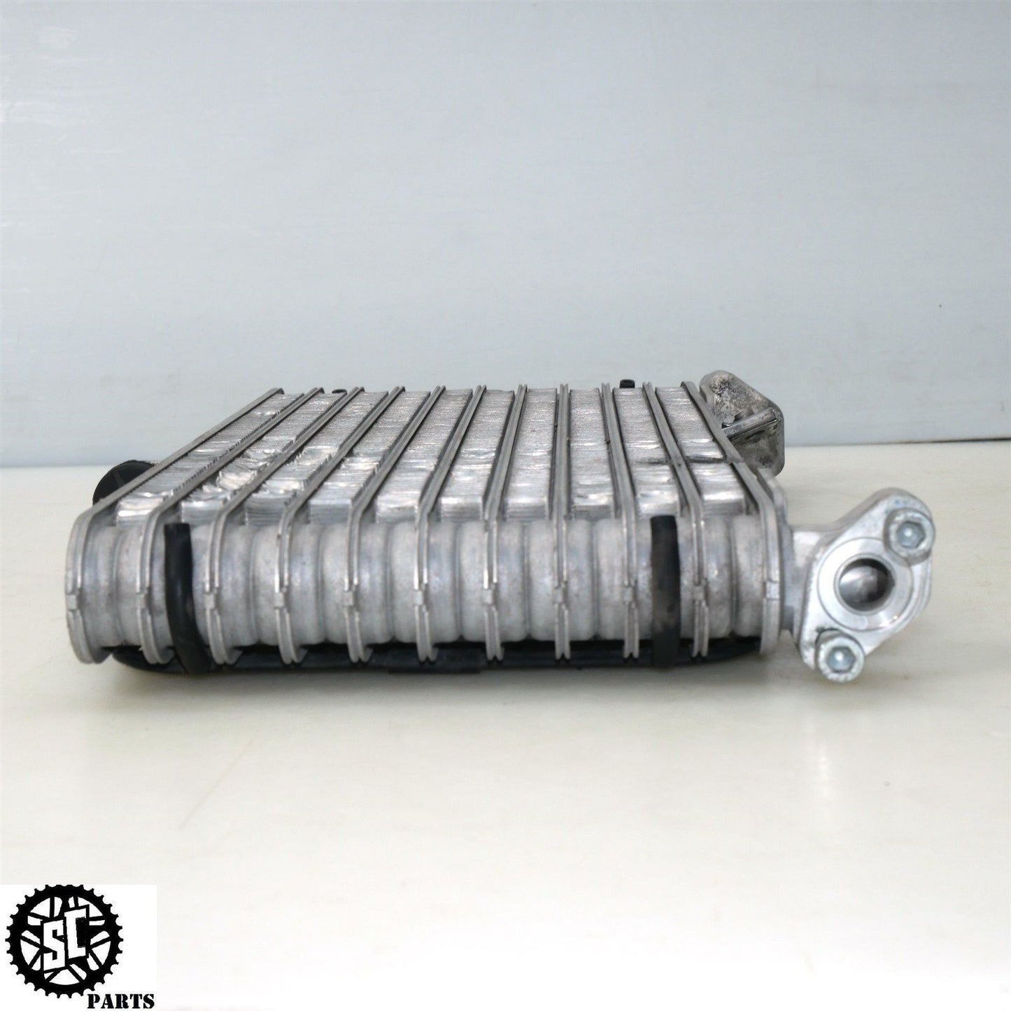 2022 22-24 SUZUKI HAYABUSA OIL COOLER 16600-10L00 S16