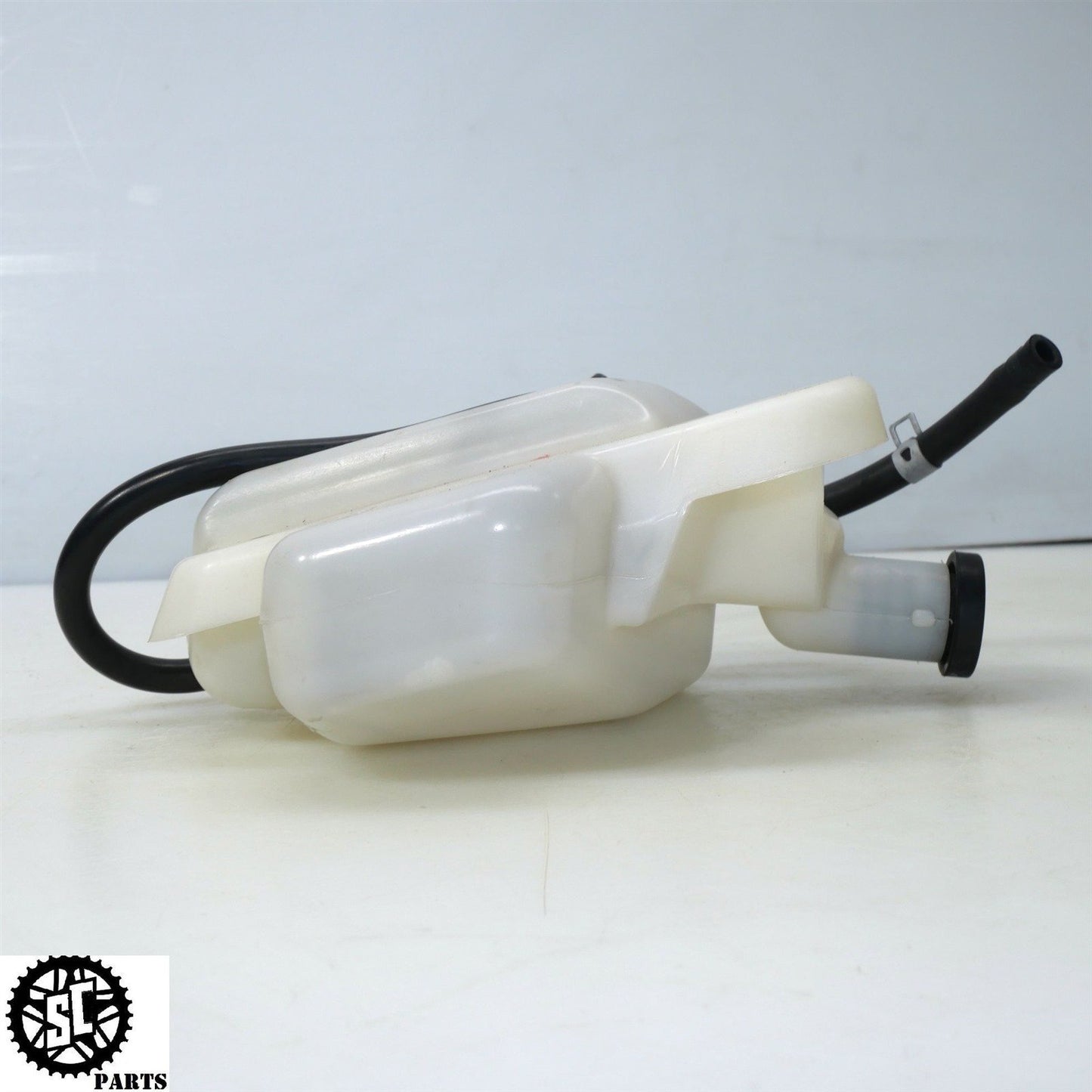 2022 22-24 SUZUKI HAYABUSA COOLANT OVERFLOW TANK RESERVOIR 17910-10L00 S16