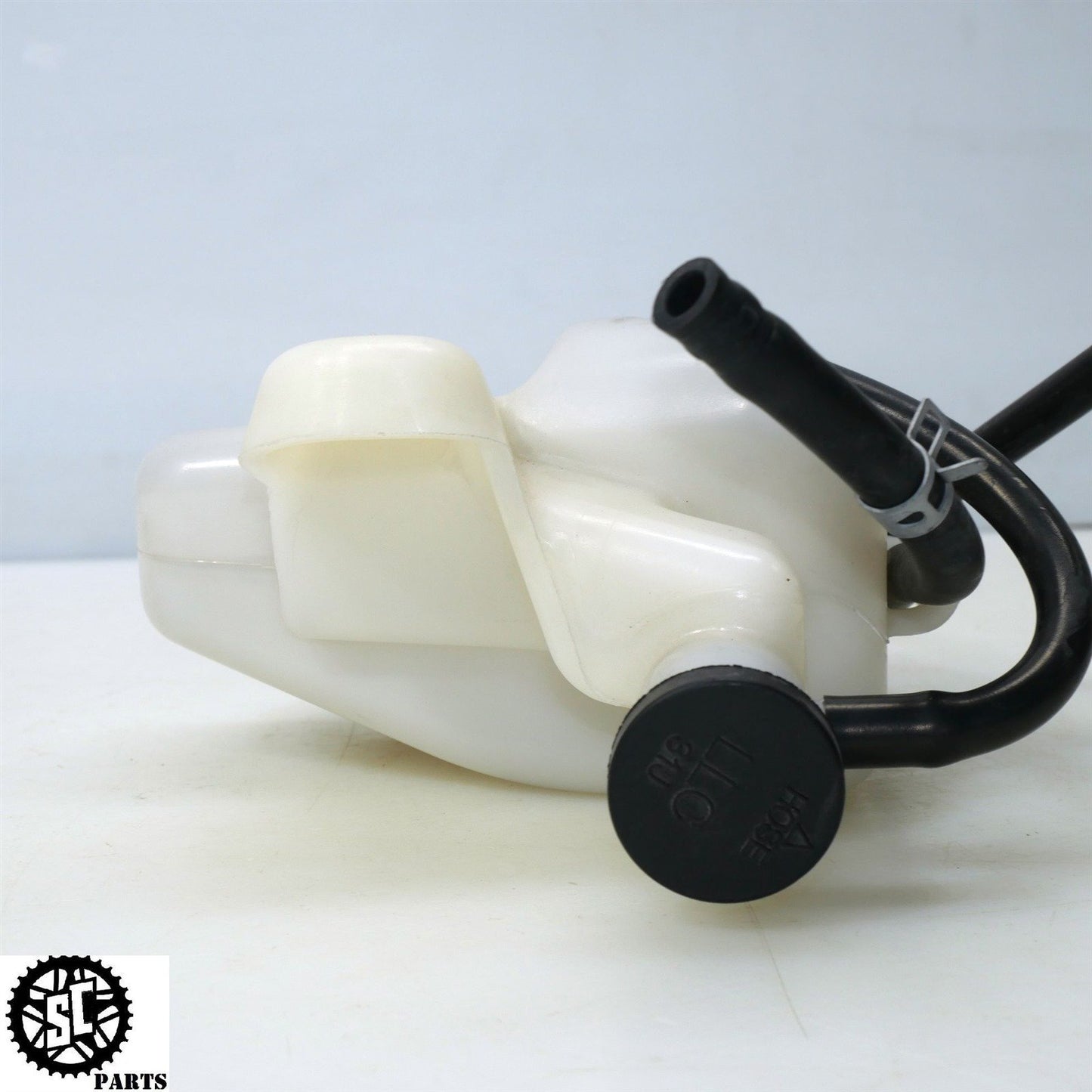 2022 22-24 SUZUKI HAYABUSA COOLANT OVERFLOW TANK RESERVOIR 17910-10L00 S16