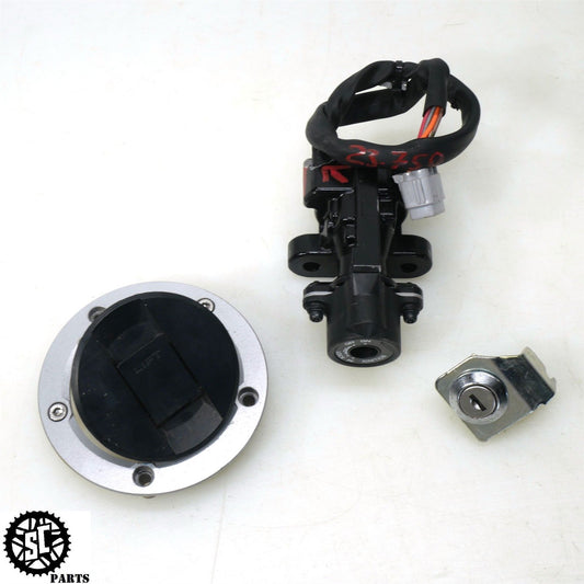 2023 11-24 SUZUKI GSXR 600 750 LOCK SET IGNITION SWITCH S17