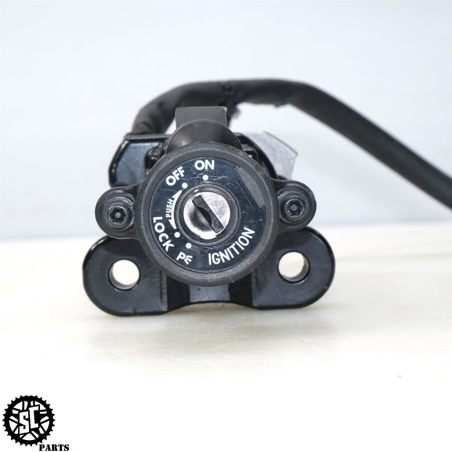 2023 11-24 SUZUKI GSXR 600 750 LOCK SET IGNITION SWITCH S17