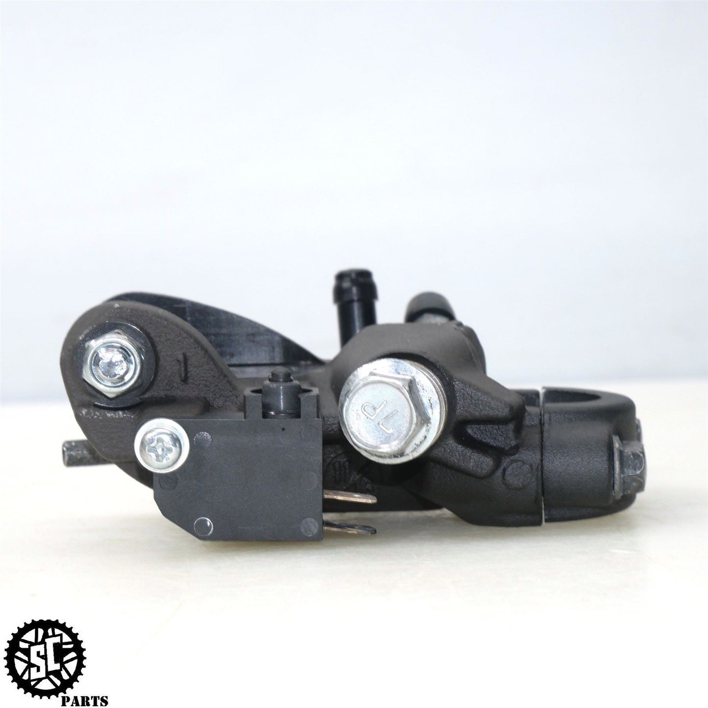 2023 11-24 SUZUKI GSXR 600 750 FRONT BRAKE MASTER CYLINDER S17