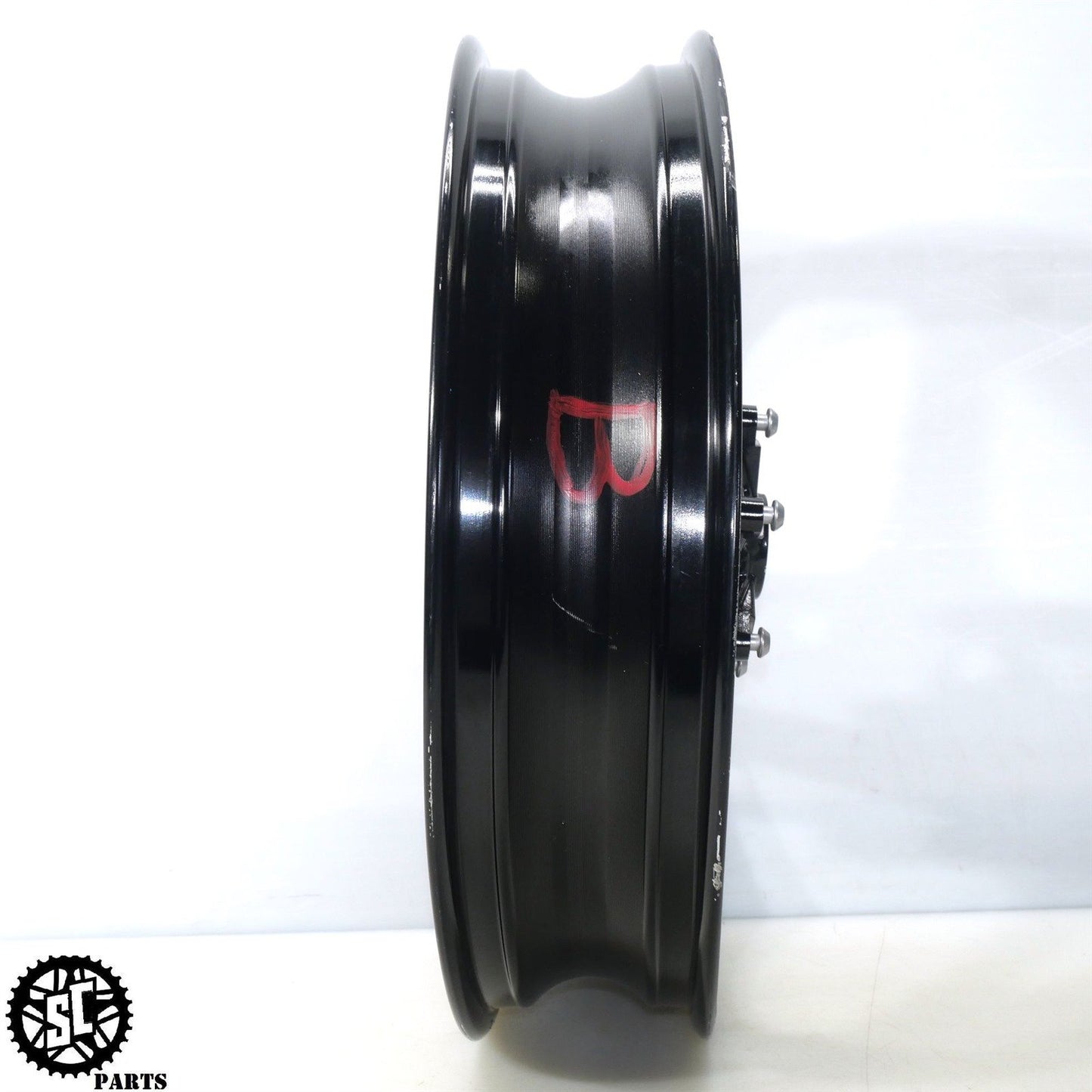 2023 11-24 SUZUKI GSXR 600 750 FRONT WHEEL RIM BENT S17