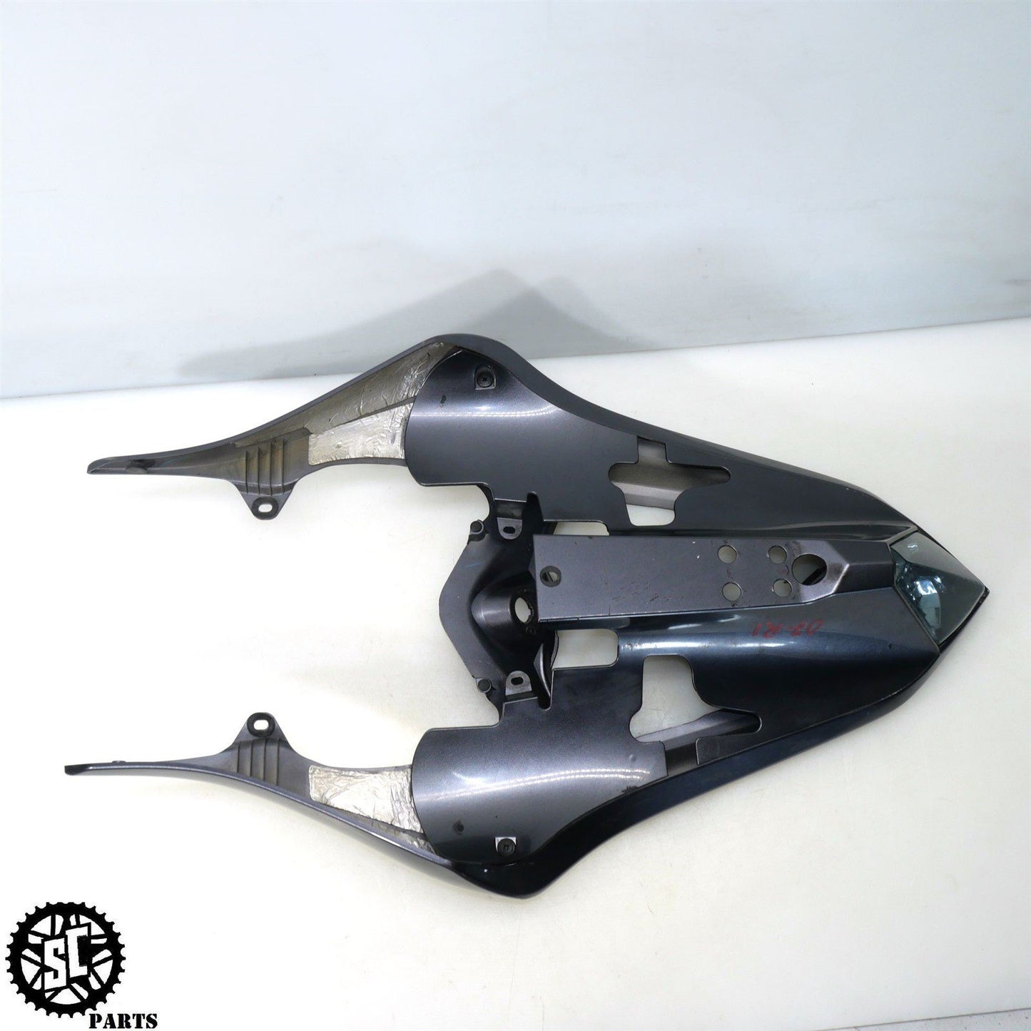 2007-2008 YAMAHA YZF R1 REAR UNDER TAIL FAIRING Y22