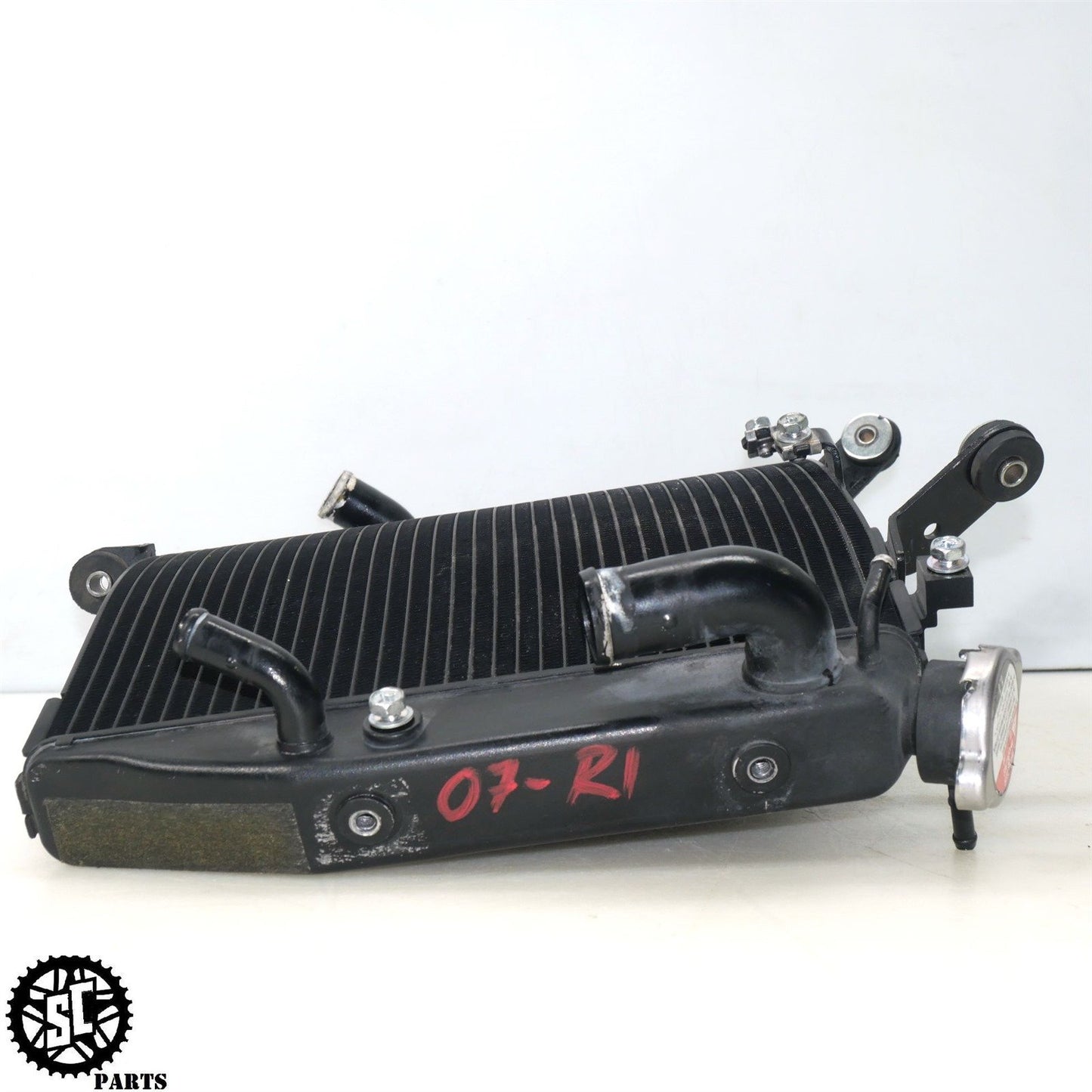 2007-2008 YAMAHA YZF R1 RADIATOR Y22