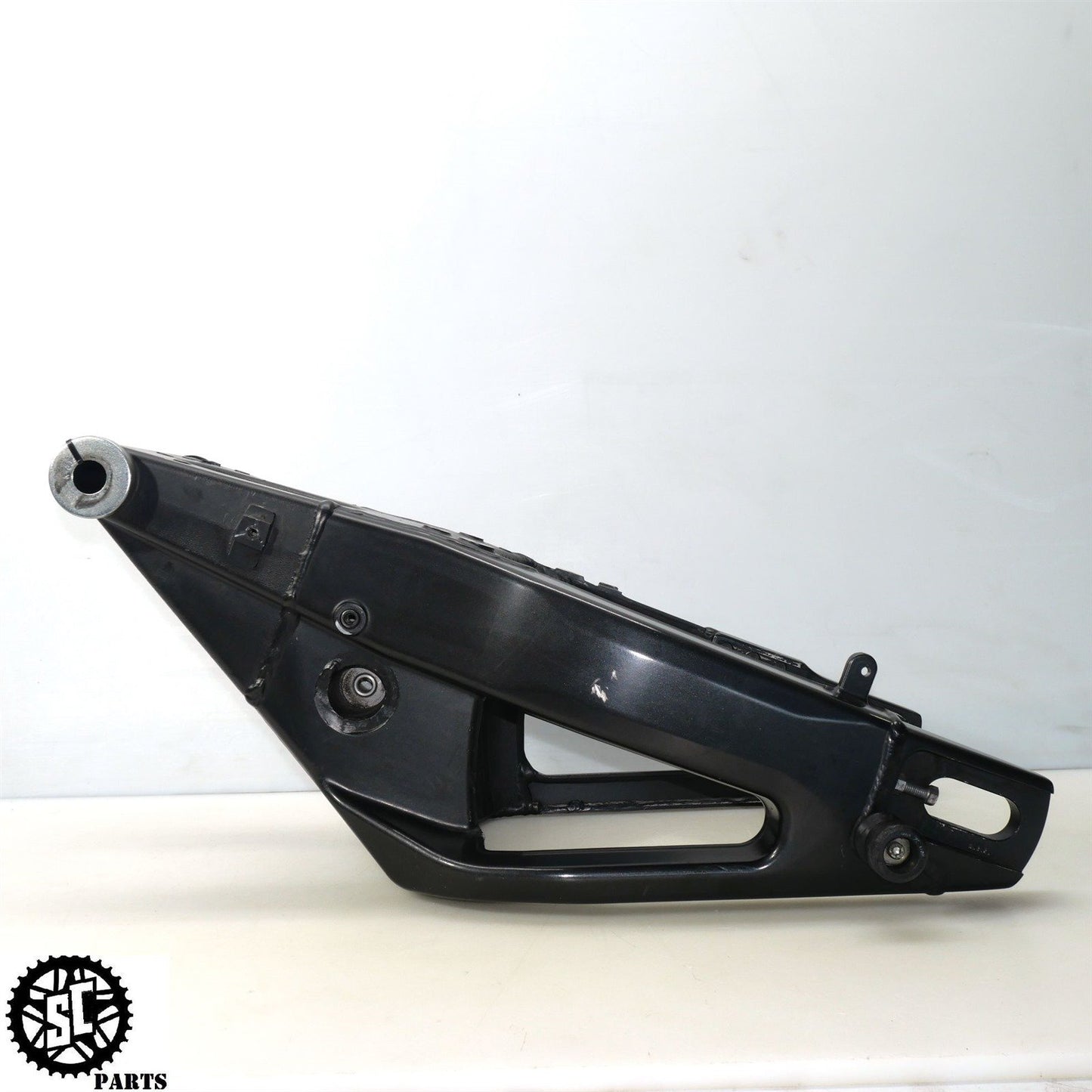 2007-2008 YAMAHA YZF R1 REAR SWINGARM Y22