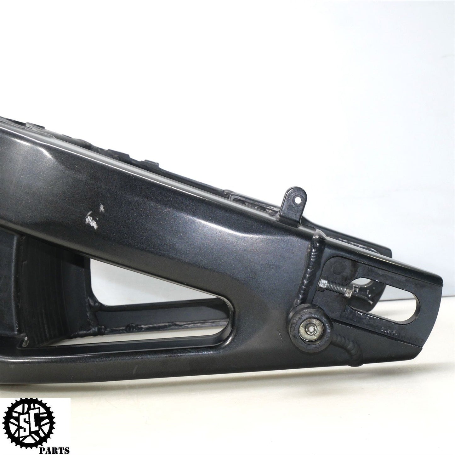 2007-2008 YAMAHA YZF R1 REAR SWINGARM Y22