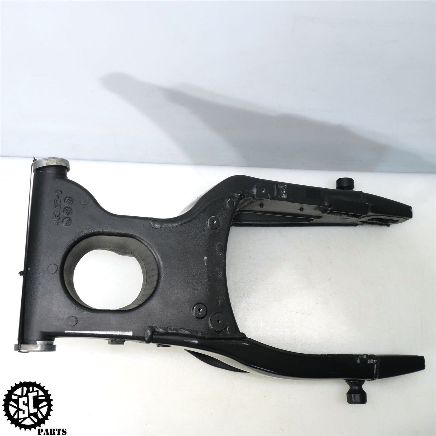 2007-2008 YAMAHA YZF R1 REAR SWINGARM Y22