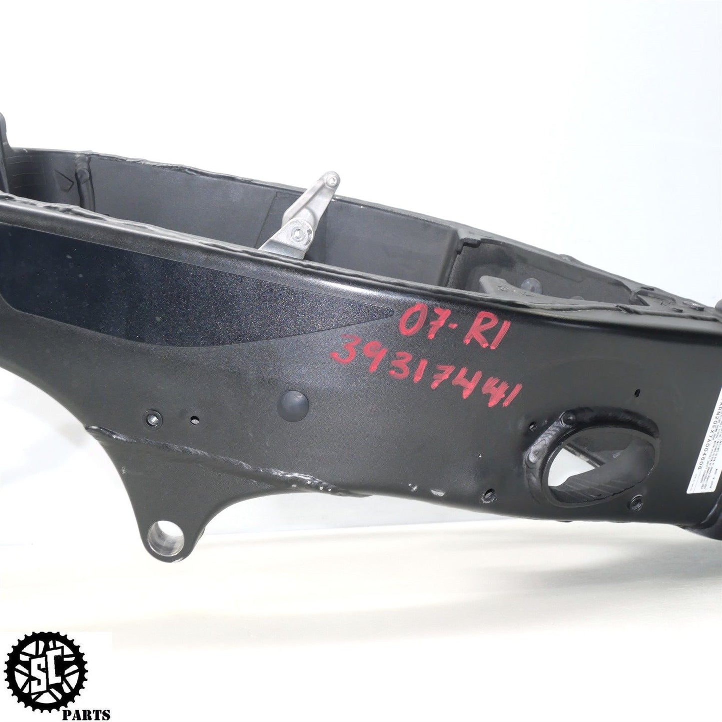 2007-2008 YAMAHA YZF R1 MAIN FRAME CHASSIS *S* Y22