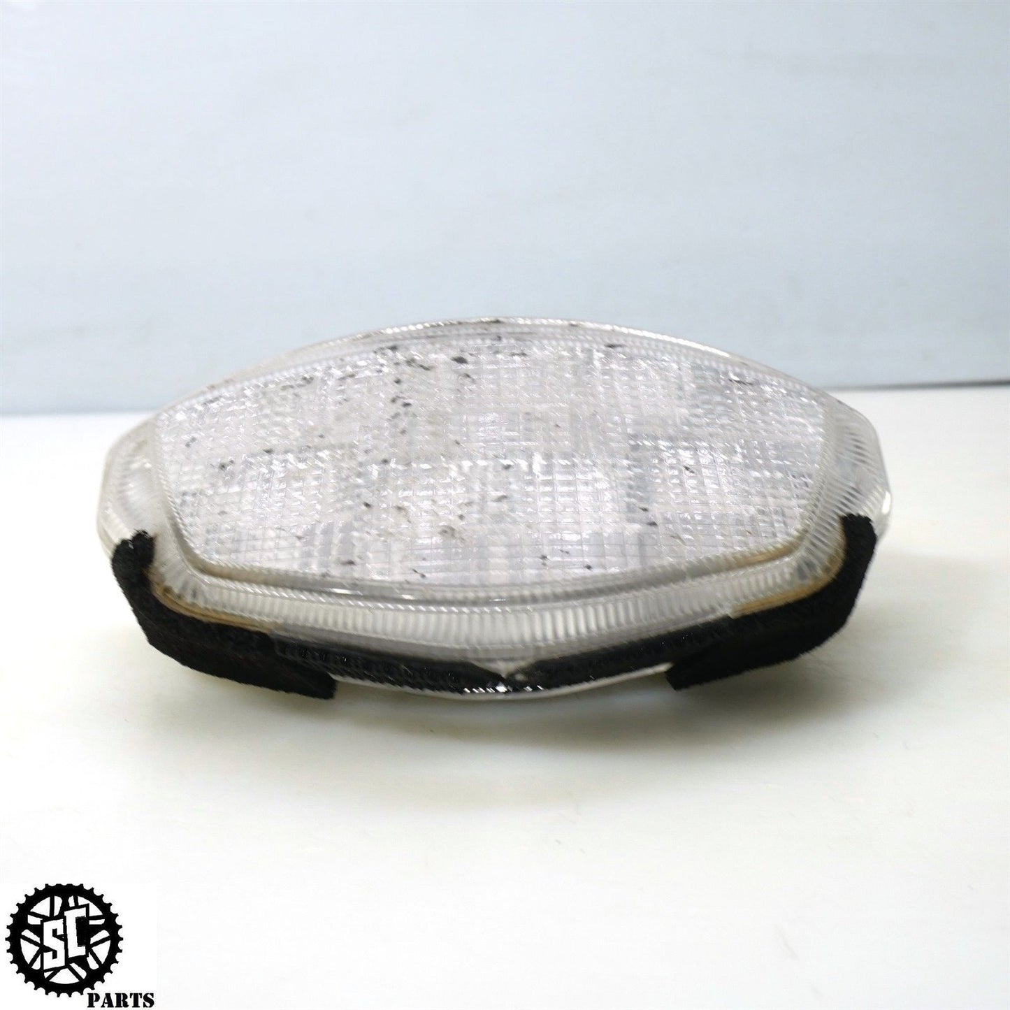 2007 2008 SUZUKI GSXR 1000 REAR BRAKE TAIL LIGHT S72