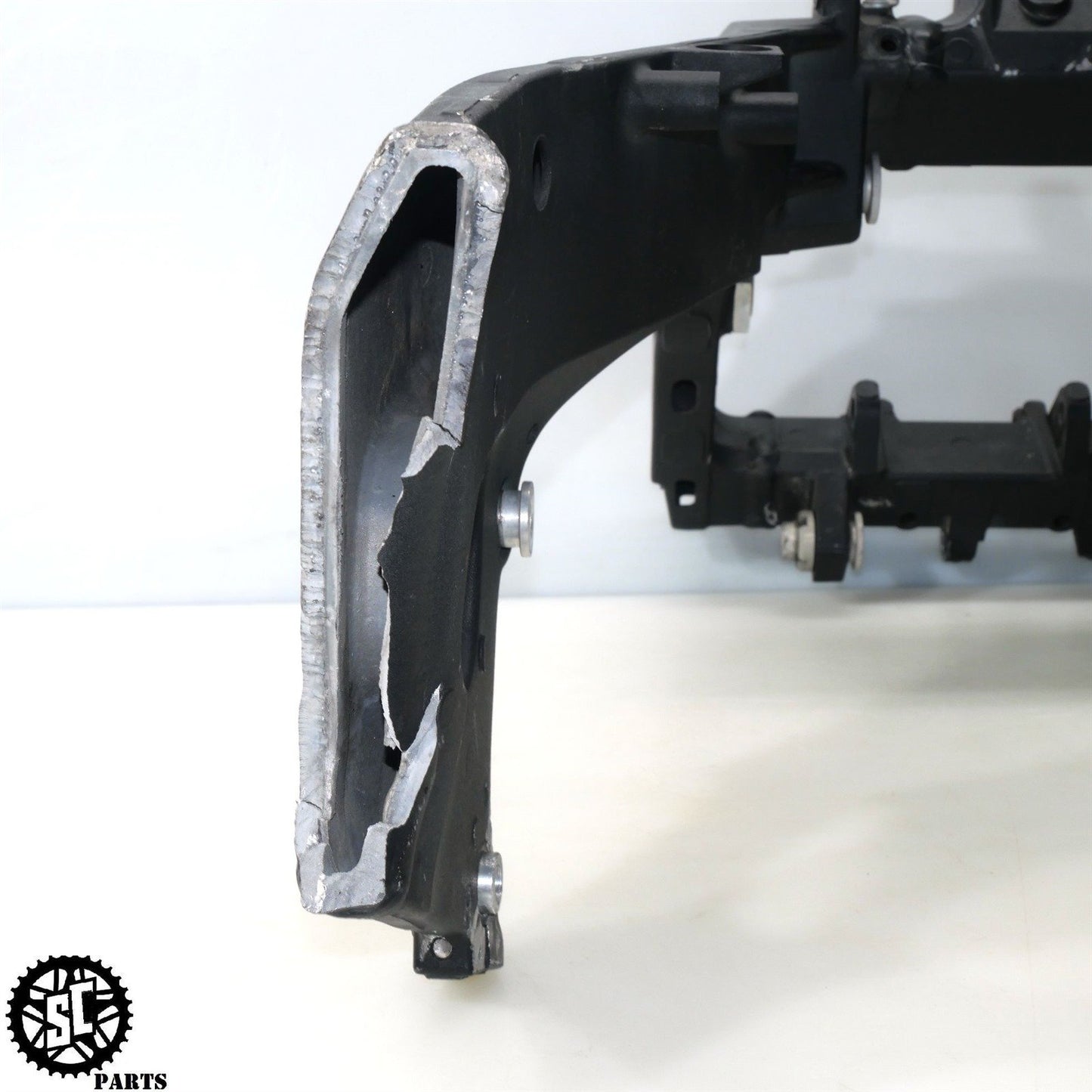 2007 2008 SUZUKI GSXR 1000 MAIN FRAME CHASSIS *C* S72