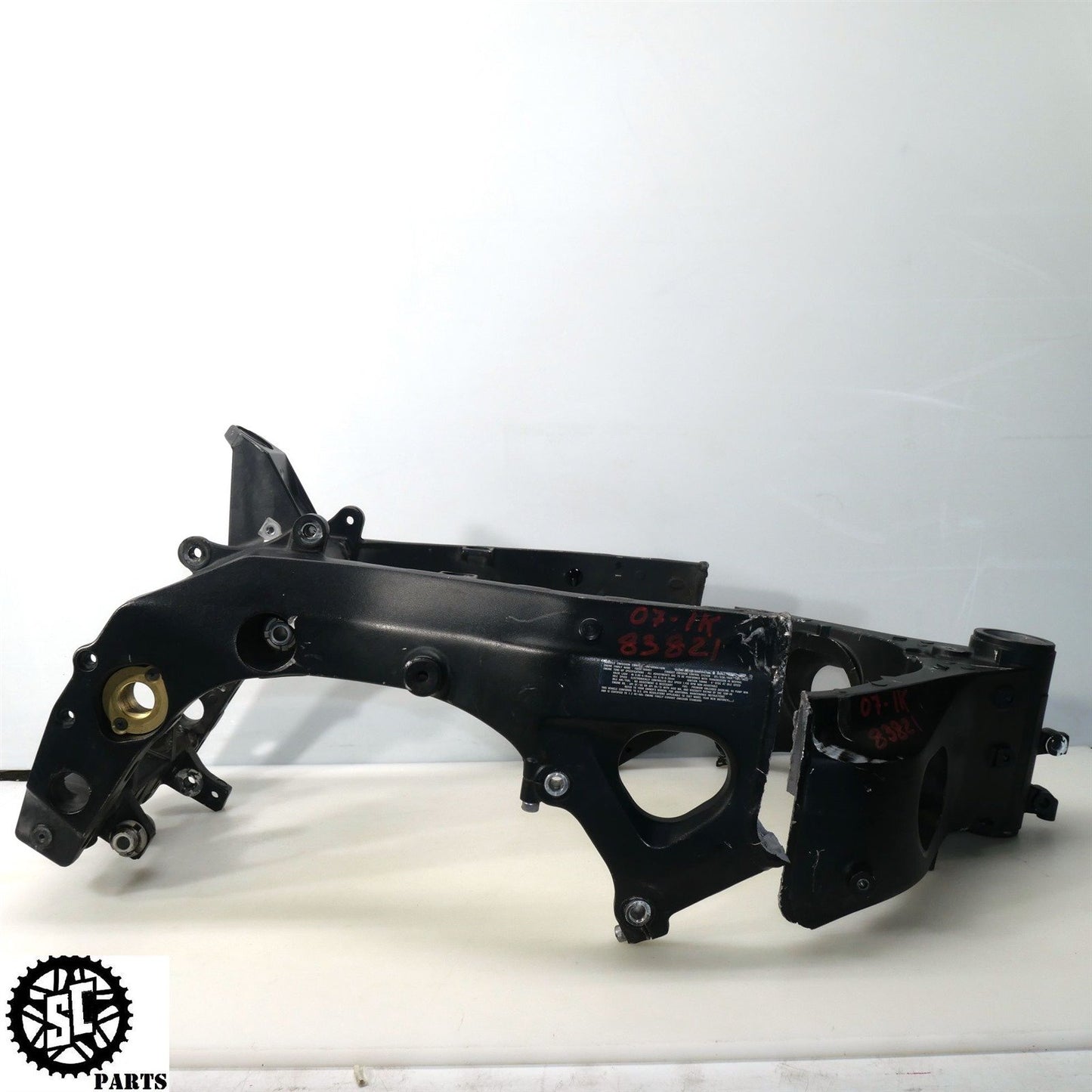 2007 2008 SUZUKI GSXR 1000 MAIN FRAME CHASSIS *C* S72
