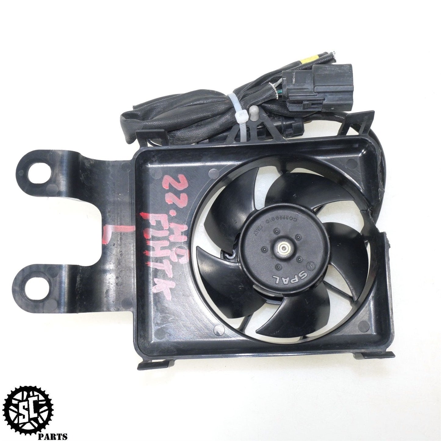 2022 HARLEY DAVIDSON ULTRA LIMITED LEFT RADIATOR FAN 26800007A HD36