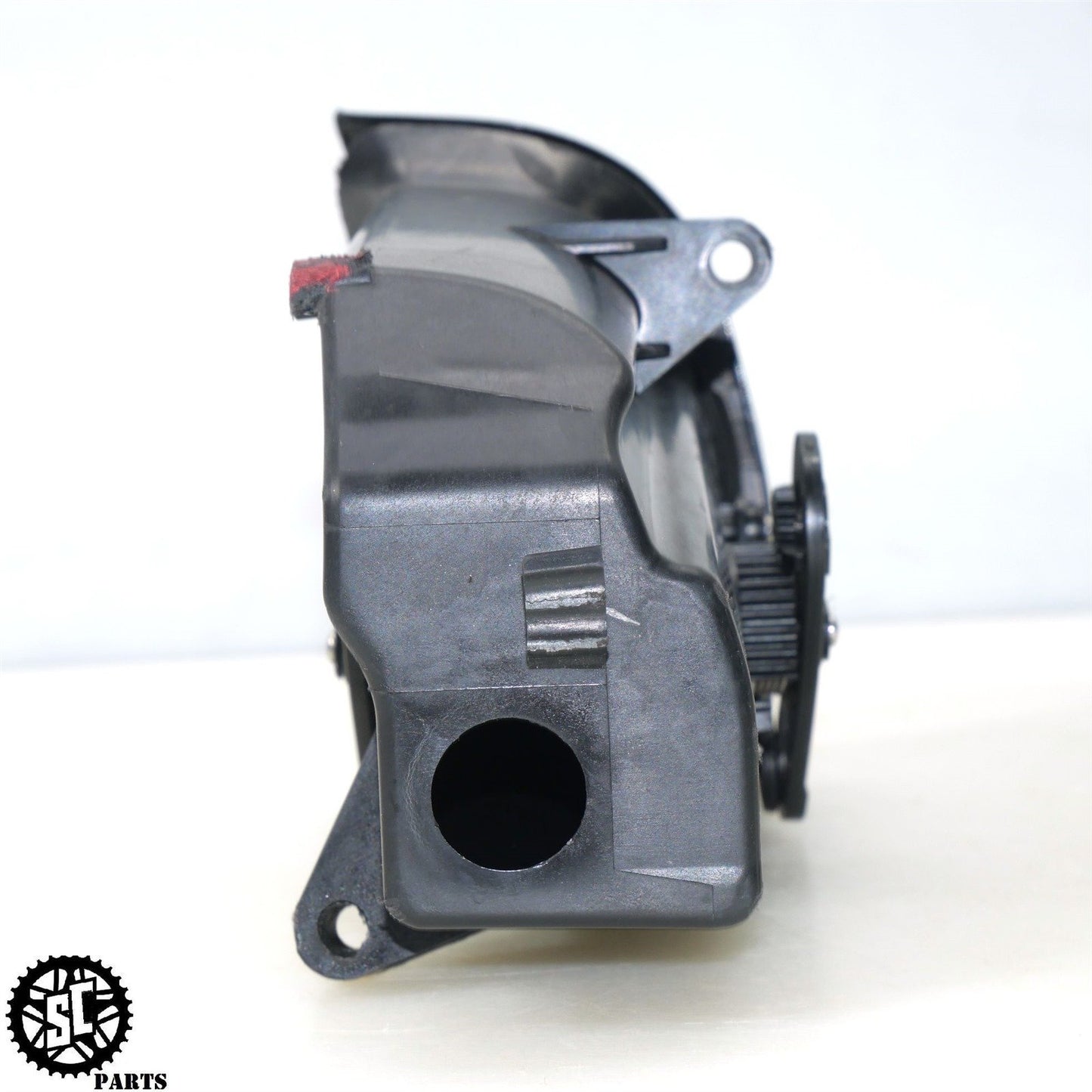 2022 HARLEY DAVIDSON ULTRA LIMITED MEDIA STORAGE BOX HINGE LID 76000117 HD36