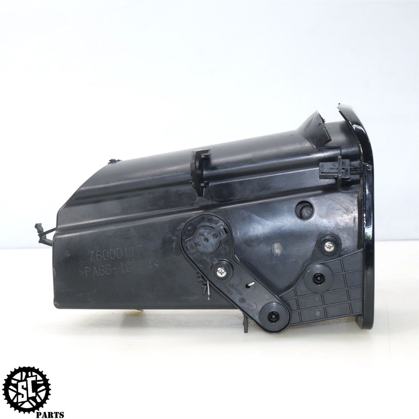 2022 HARLEY DAVIDSON ULTRA LIMITED MEDIA STORAGE BOX HINGE LID 76000117 HD36