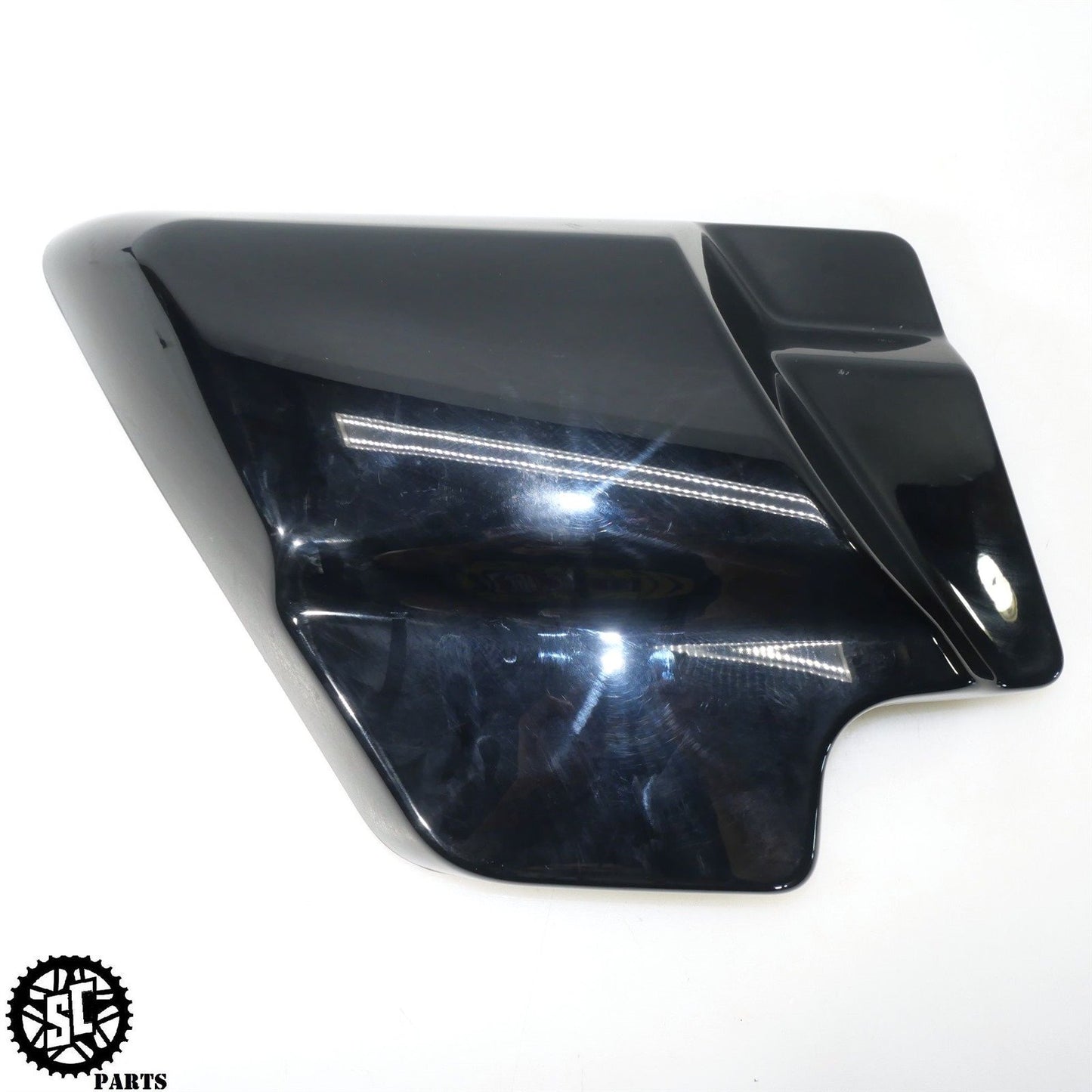 2022 HARLEY DAVIDSON ULTRA LIMITED FRAME SIDE COVER FAIRING BLACK HD36