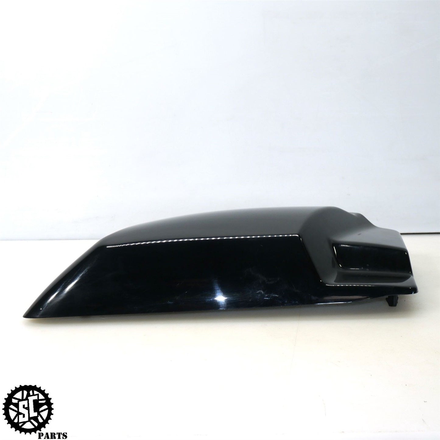 2022 HARLEY DAVIDSON ULTRA LIMITED FRAME SIDE COVER FAIRING BLACK HD36