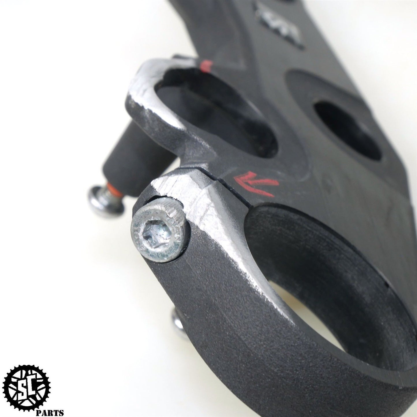 2018 SUZUKI GSXR 600 750 UPPER TRIPLE TREE TOP CLAMP 51311-01H00 S76